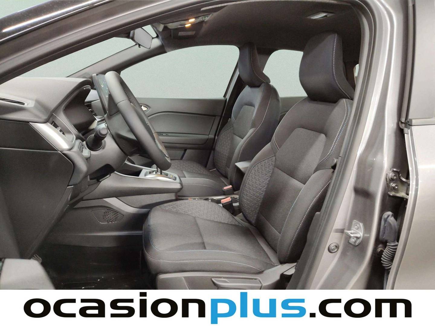 Foto asientos delanteros Renault Captur Renault Captur Evolution E-Tech full hybrid (160 CV)