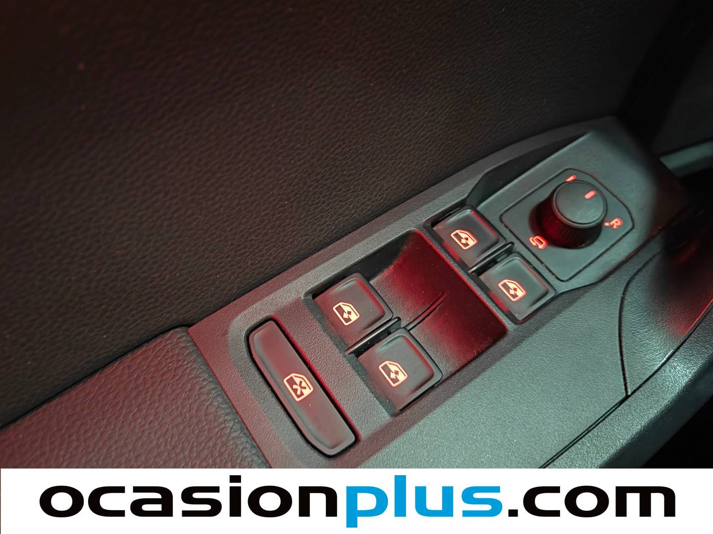 Foto Seat Arona SEAT Arona 1.5 TSI FR XL DSG (150 CV)