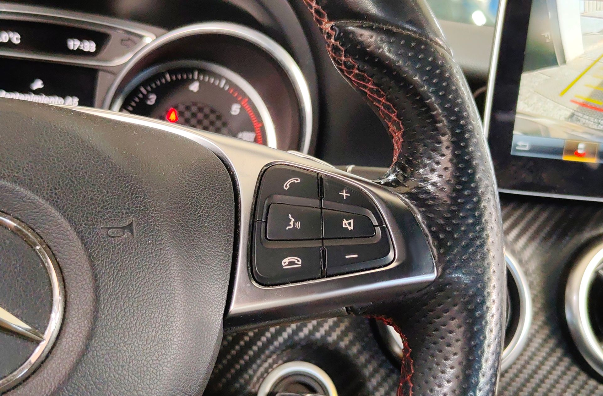 Mercedes-Benz Clase A 200 d Pack AMG - foto 25