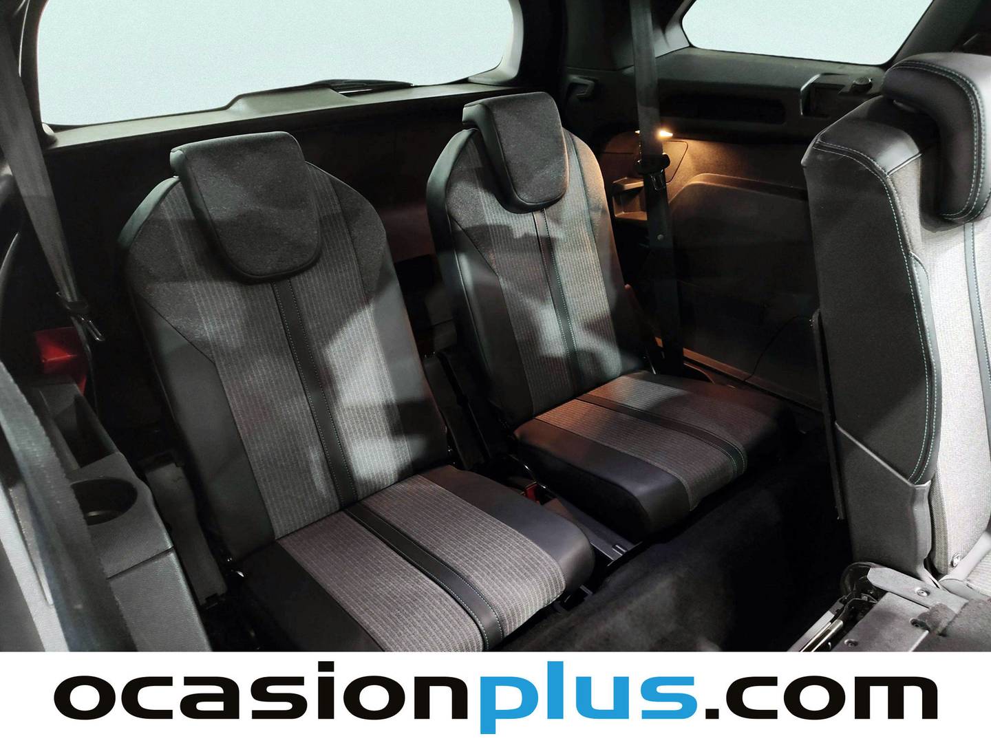 Peugeot 5008 Peugeot 5008 PureTech 130 S&S Allure Pack 96 kW (130 CV) seminuevo