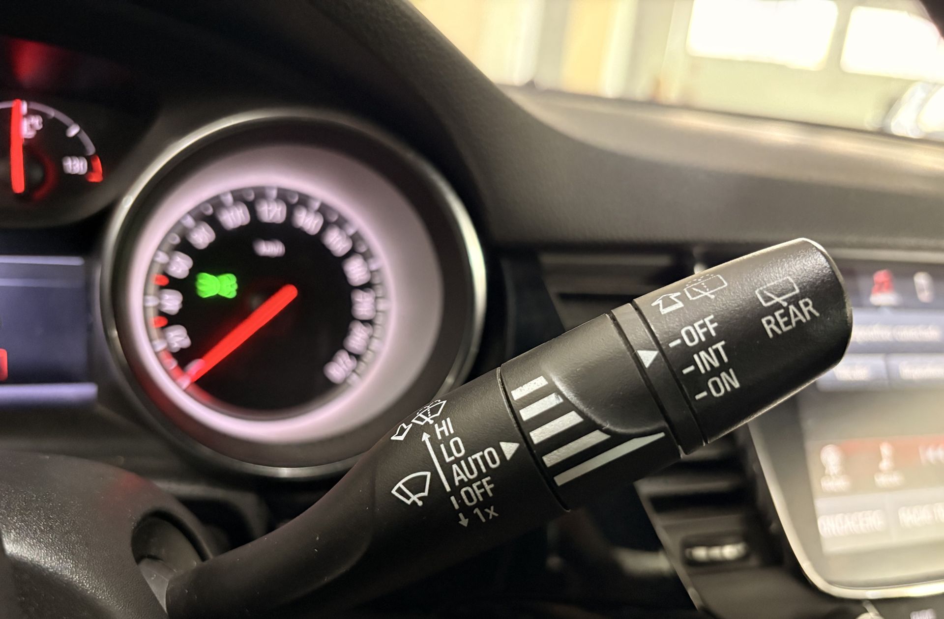 Opel Astra 1.4 Turbo Dynamic - foto 23