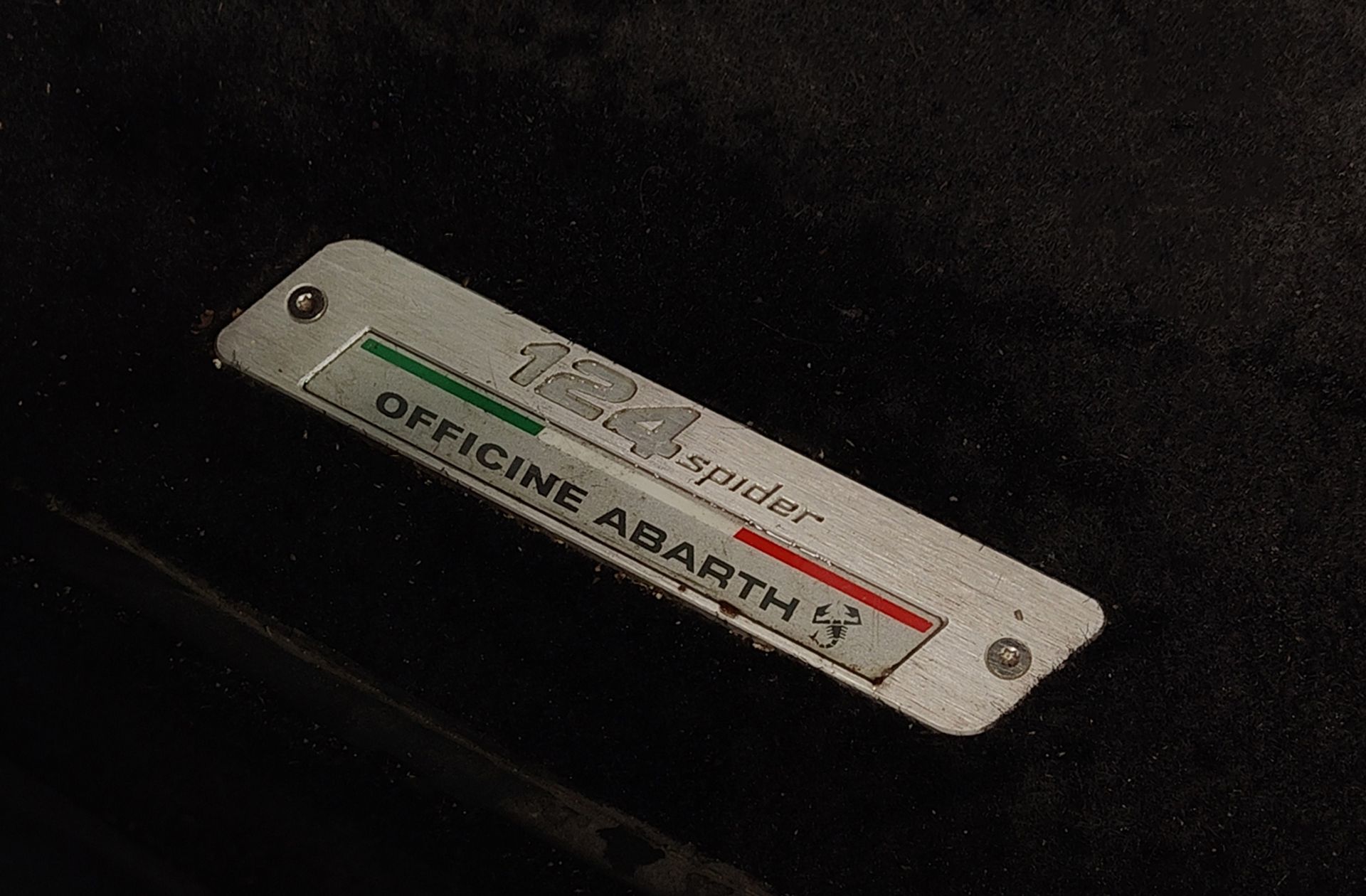 Abarth 124 Spider Scorpione - foto 27