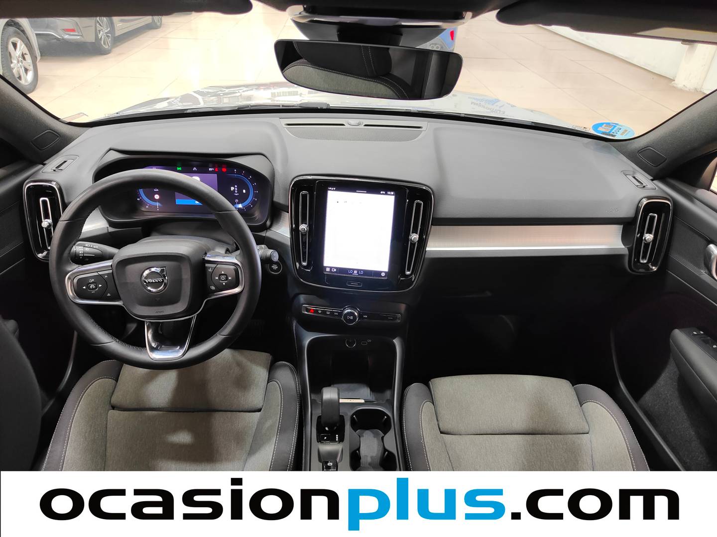 Volvo XC40 Volvo XC40 B3 Gasolina Mild hybrid Core Auto (163 CV) de ocasión