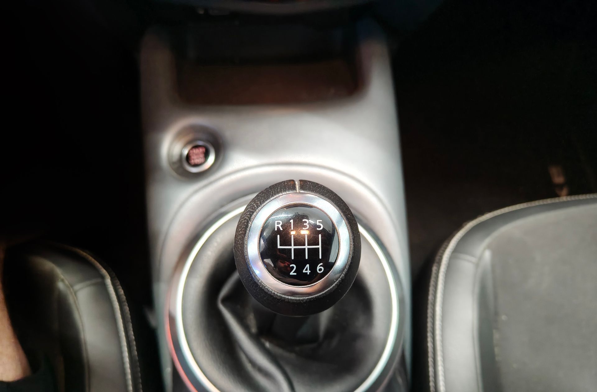 Nissan Juke DIG-T Tekna - foto 5