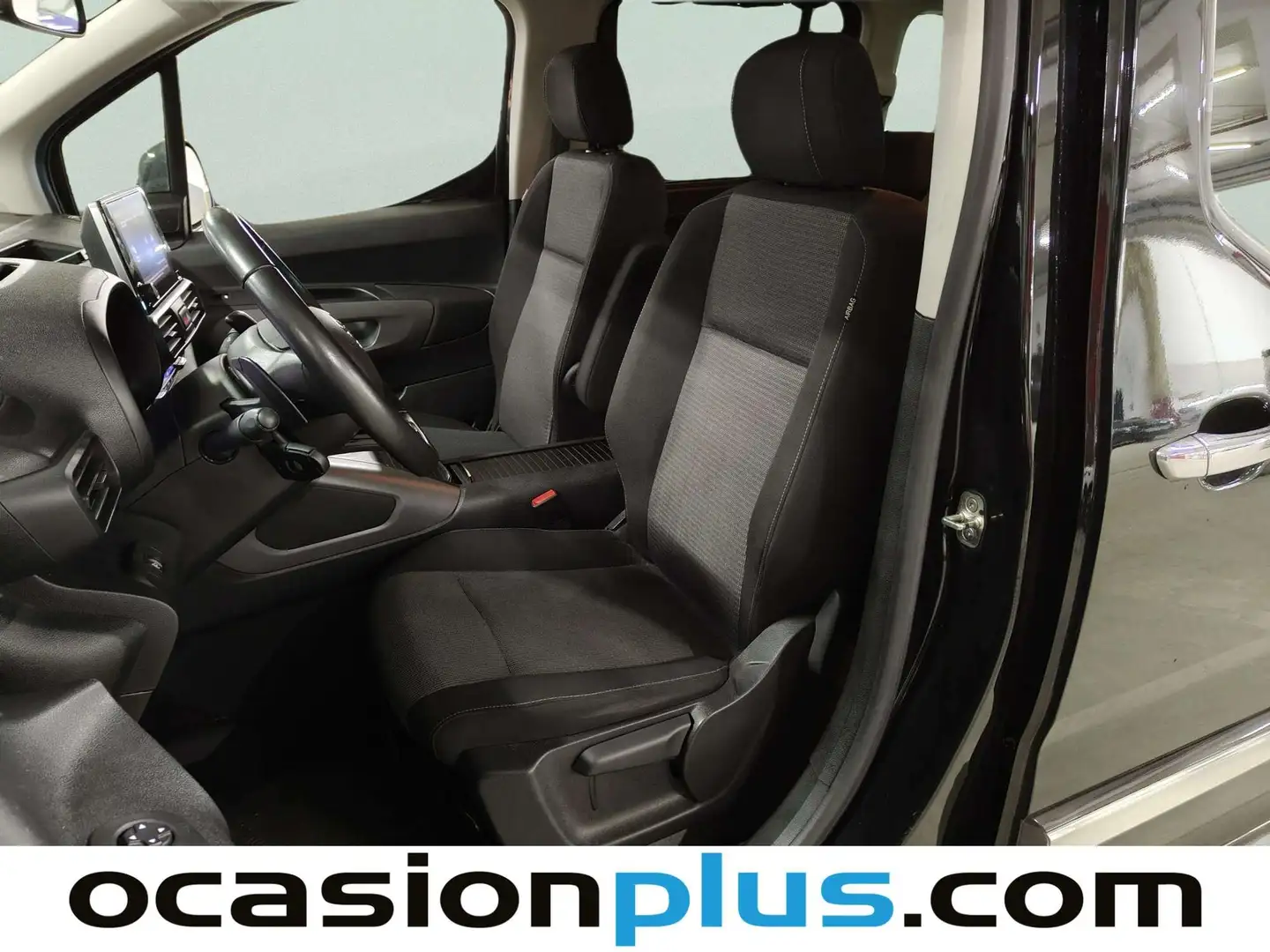 Foto Toyota Proace City Verso Toyota Proace City Verso 1.2 Family Active L1 Auto (131 CV)