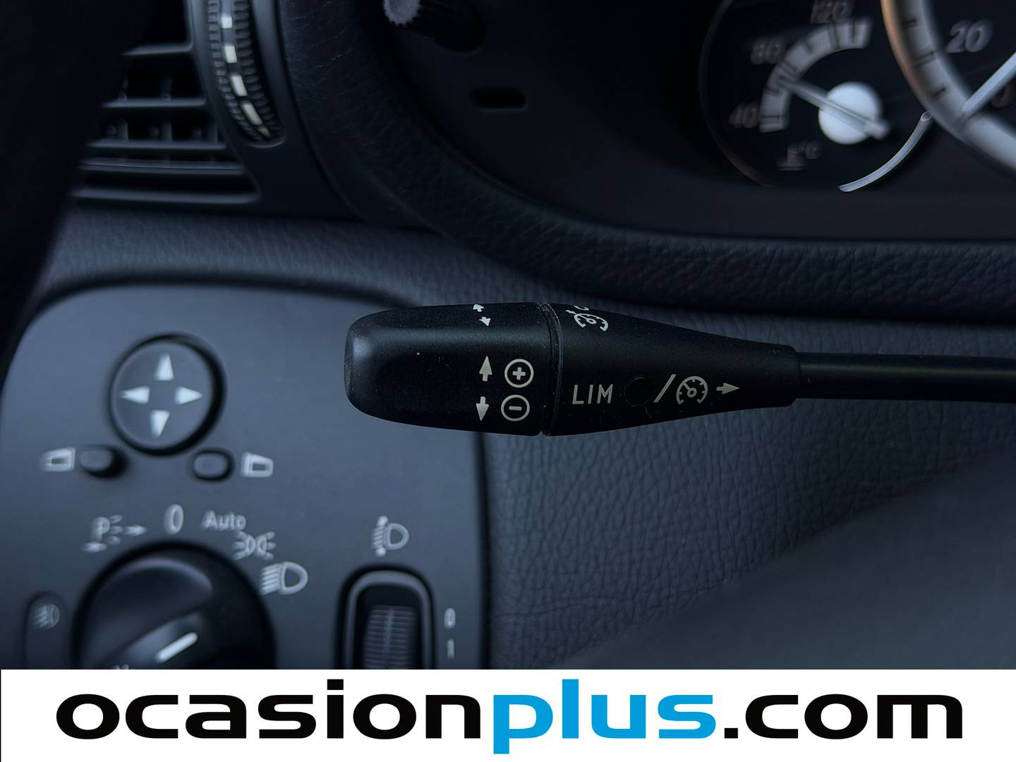 Equipamiento del Mercedes Clase CLC Mercedes Clase CLC Clase CLC CLC 180 K (143 CV)