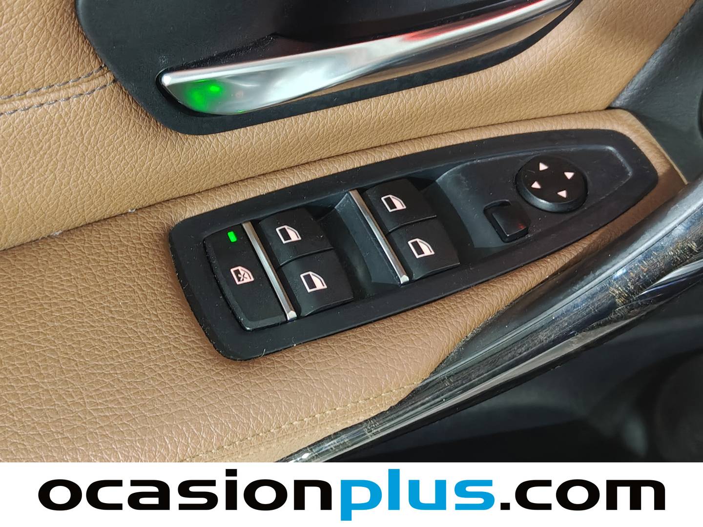 Foto BMW Serie 3 BMW Serie 3 330d Touring (258 CV) Pack Luxury Line