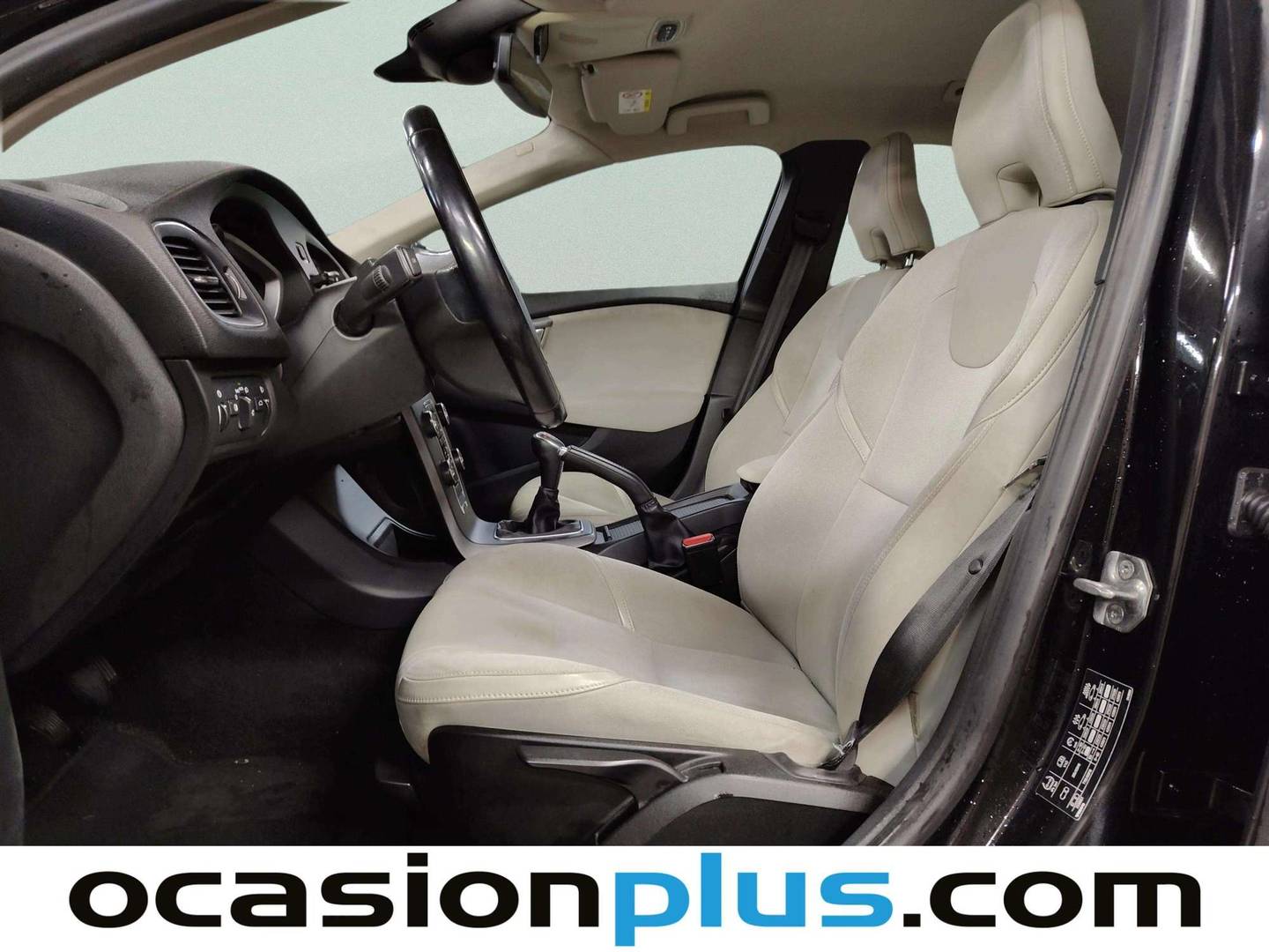 Foto asientos delanteros Volvo V40 Volvo V40 D2 Momentum (115 CV)