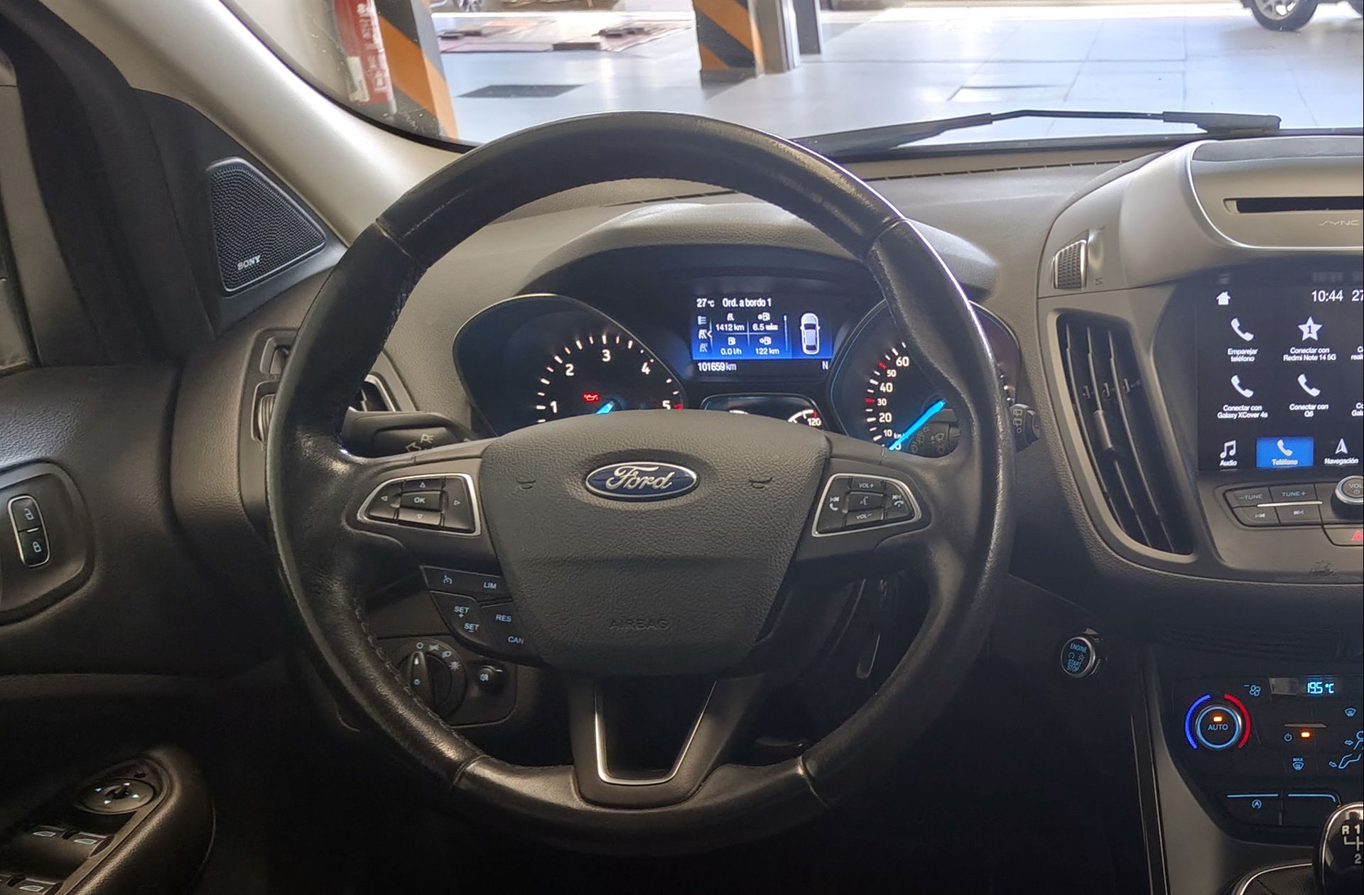 Ford Kuga 1.5 TDCi Titanium 4x2 - foto 23