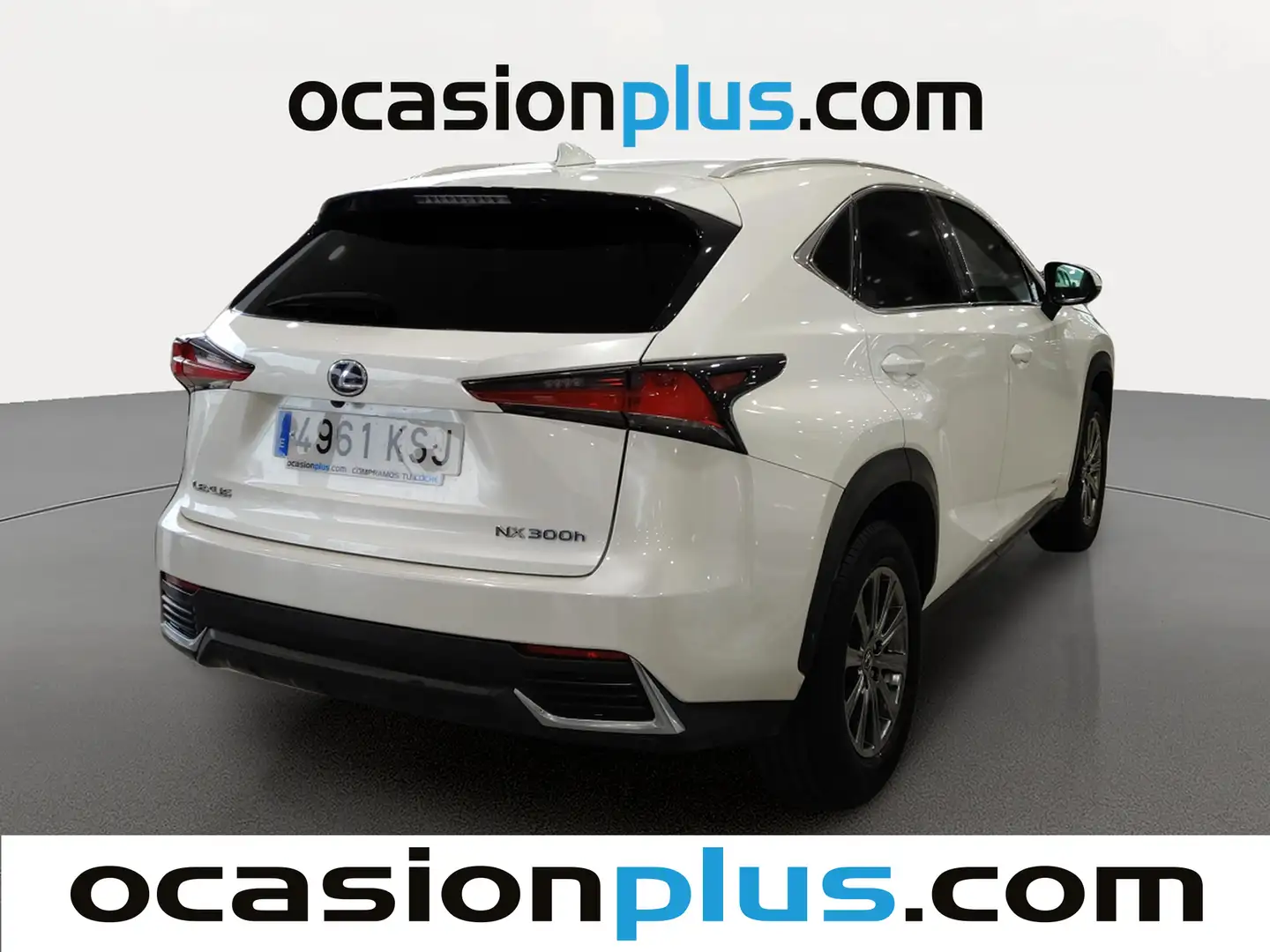 Foto Lexus NX Lexus NX Business Navigation 2WD  (197 CV)
