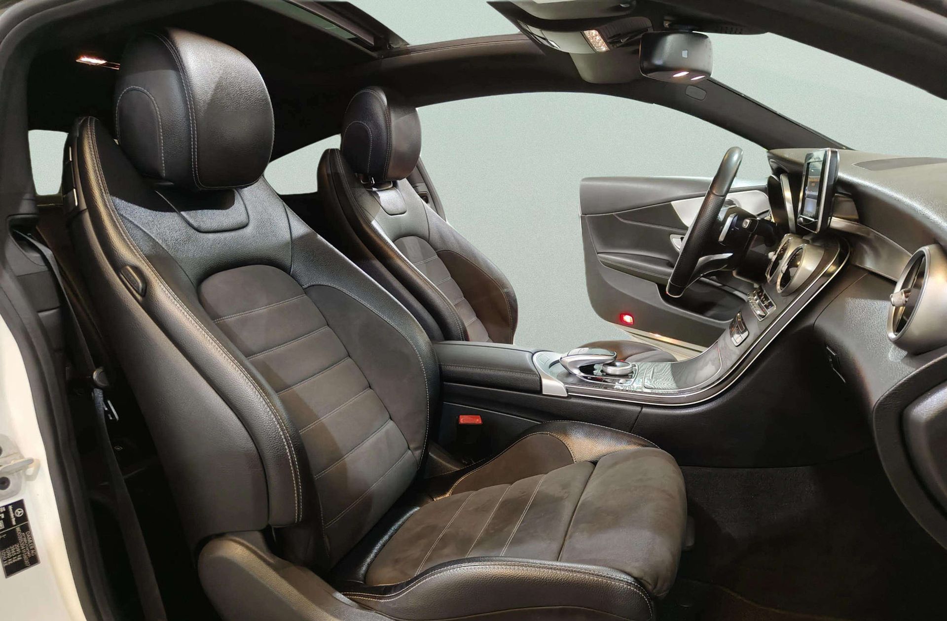 Mercedes-Benz Clase C Coupe 220 d Pack AMG - foto 19