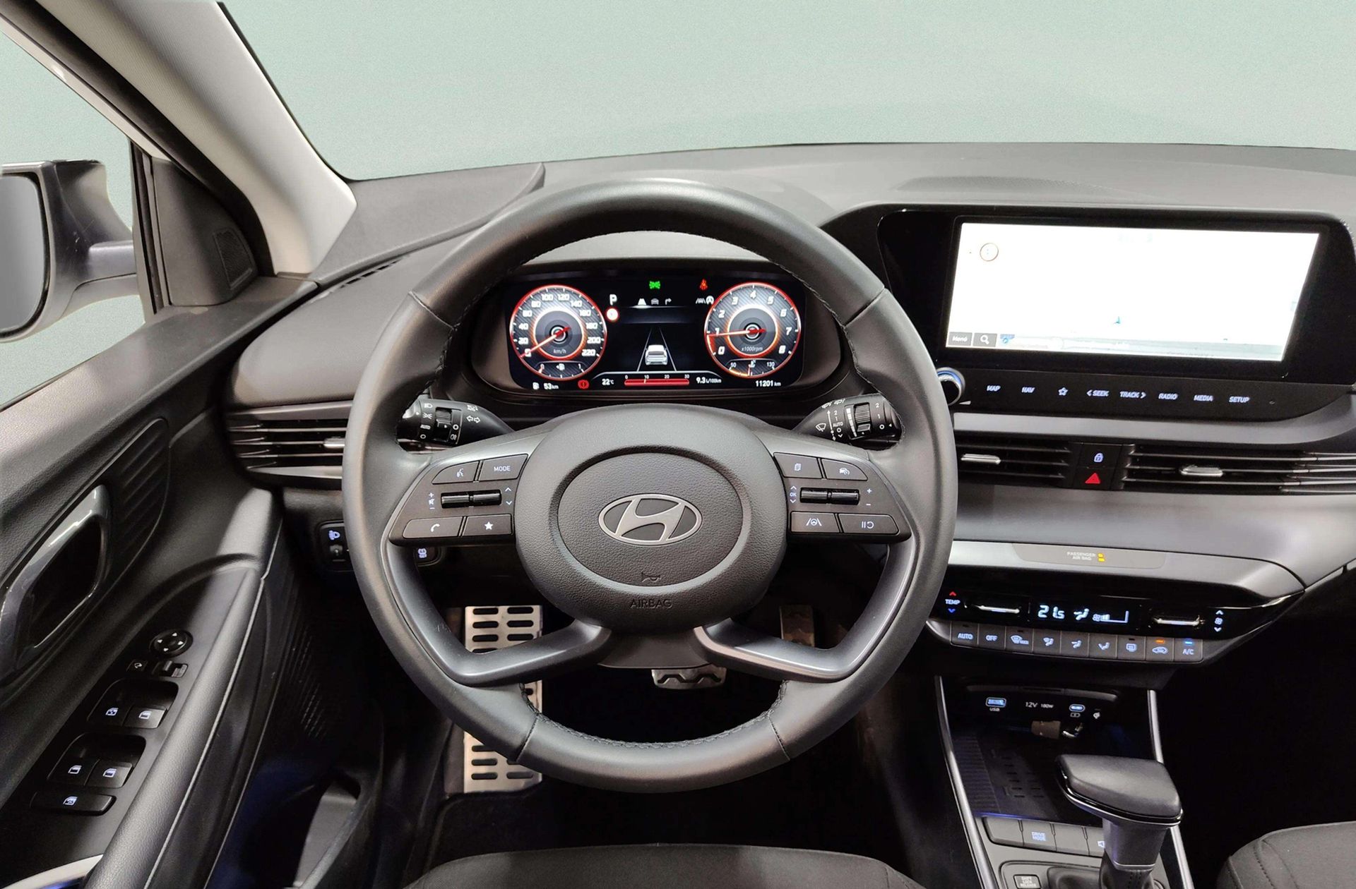 Hyundai Bayon 1.0 T-GDi 48V Tecno DCT - foto 22