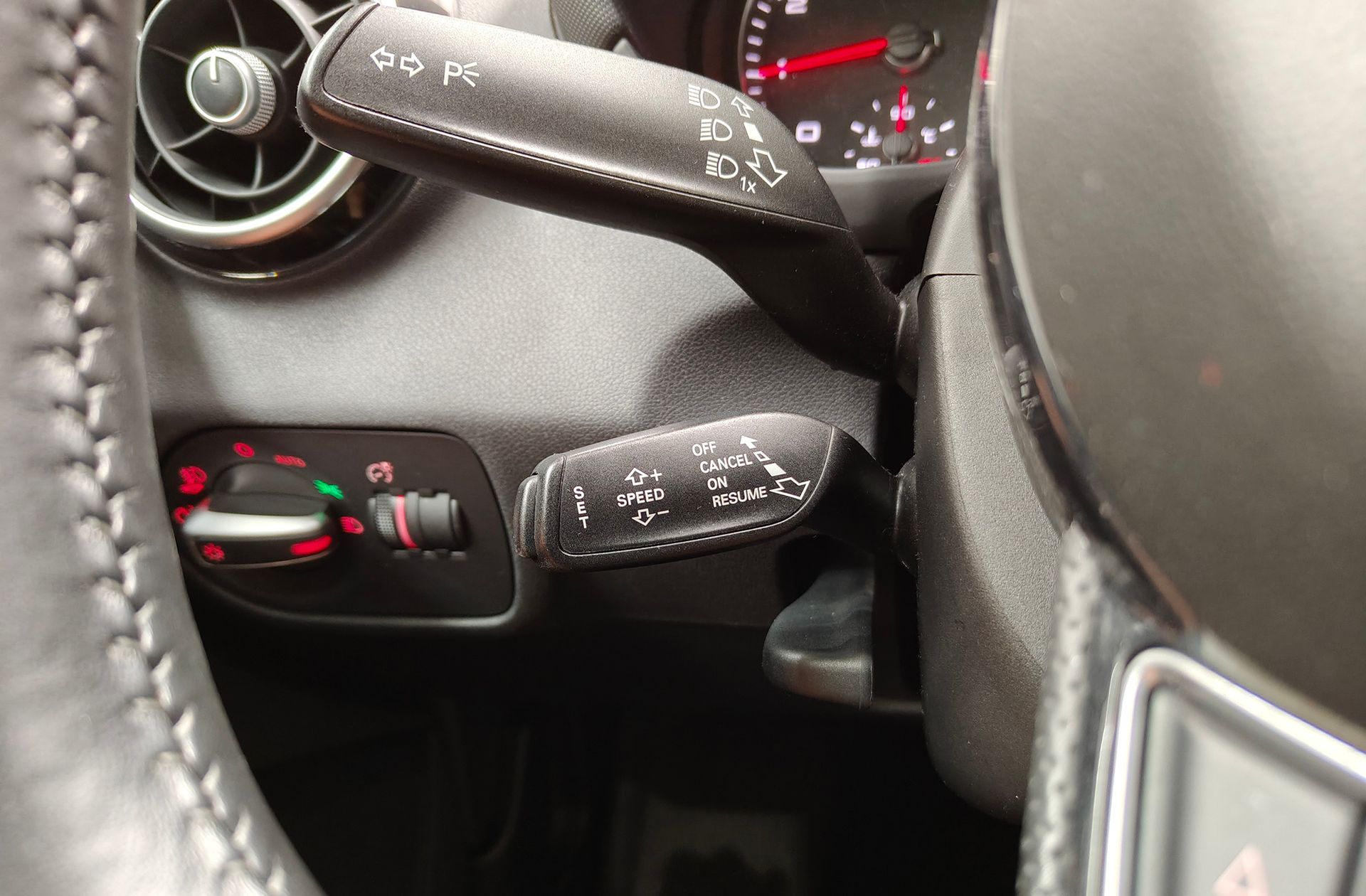Audi A1 Sportback Ambition 1.4 TFSI S tronic Pack S-Line - foto 24