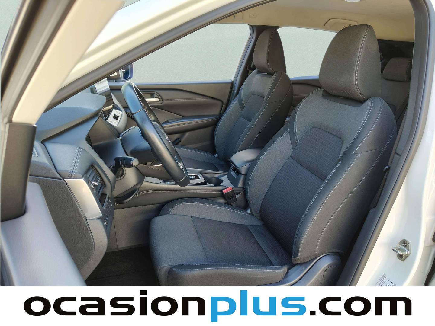Foto asientos delanteros Nissan QASHQAI Nissan Qashqai E-POWER N-Connecta Auto (190 CV)