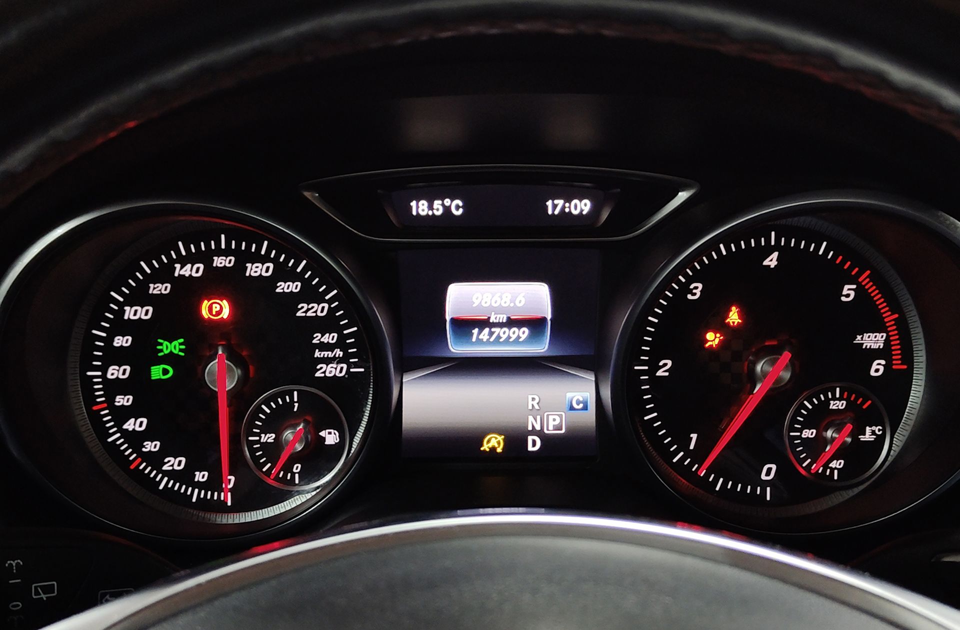 Mercedes-Benz Clase A 200 d AMG Line - foto 29