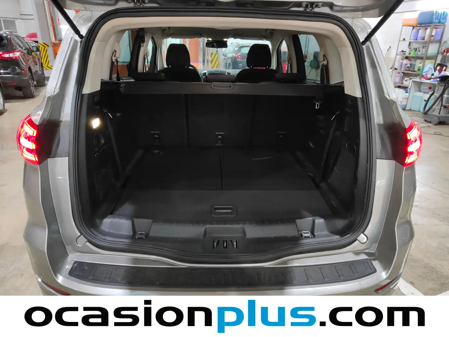 Foto Ford S-MAX Ford S-Max 2.0 TDCI Titanium  (150 CV) 7 PLAZAS