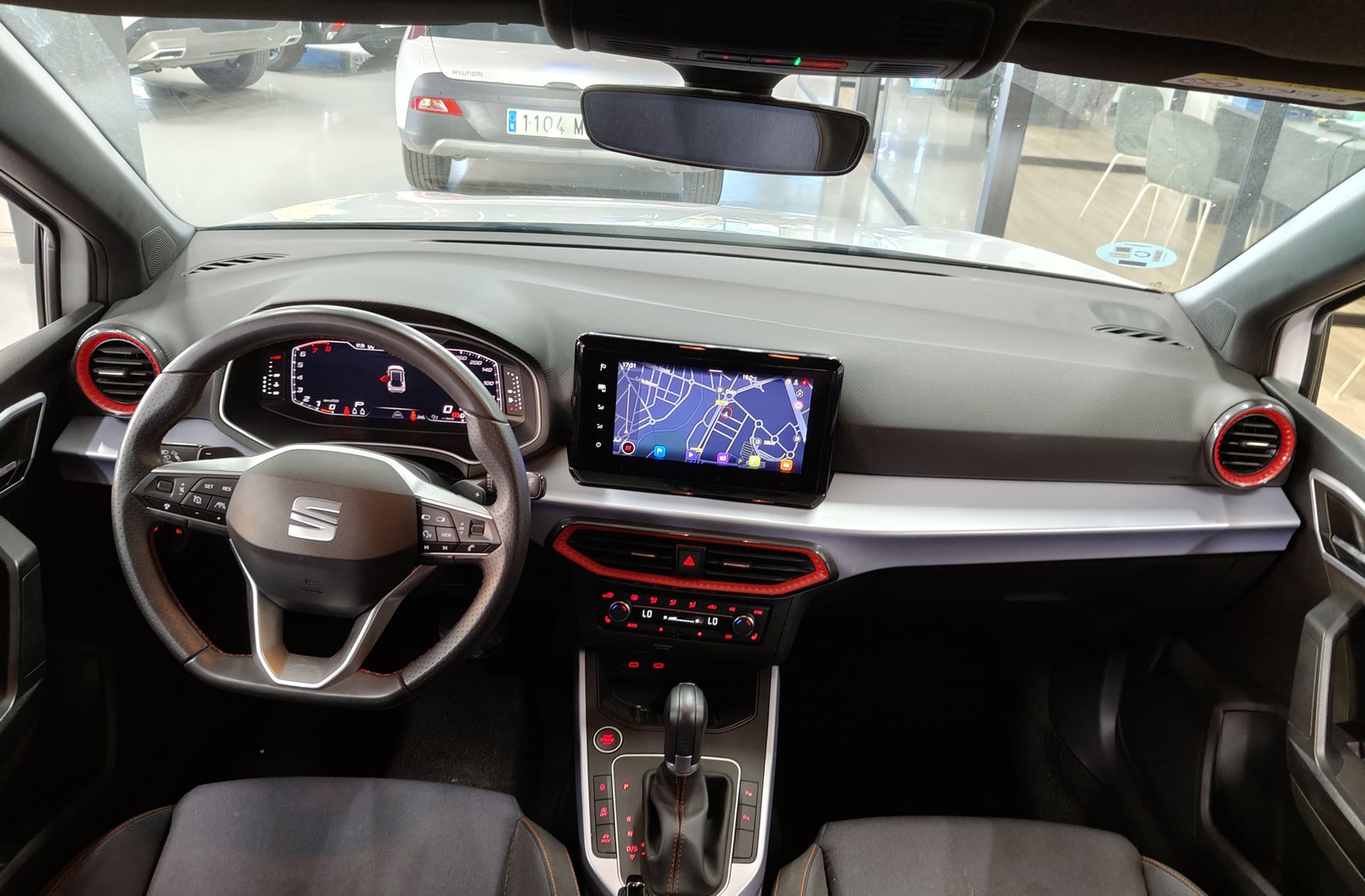 SEAT Arona 1.5 TSI FR Special Edition DSG - foto 7