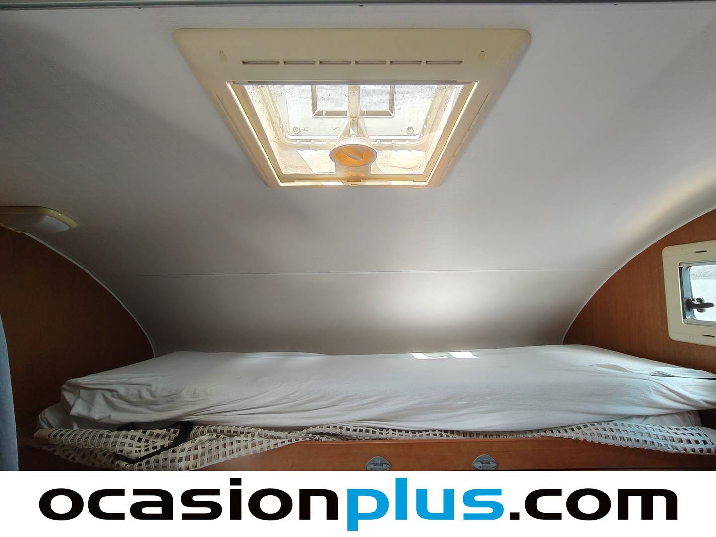 Foto Benimar ANTHUS Benimar ANTHUS 2.3 Diesel 5000 LF (110 CV) 4 Plazas