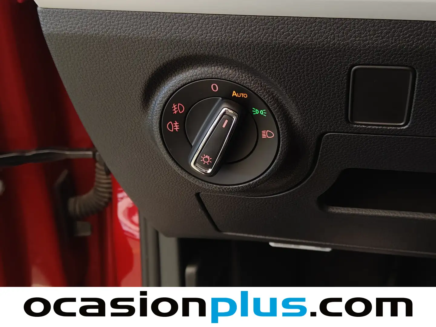 Foto Seat Arona SEAT Arona 1.0 TSI Ecomotive S&S Xcellence Edition (115 CV)