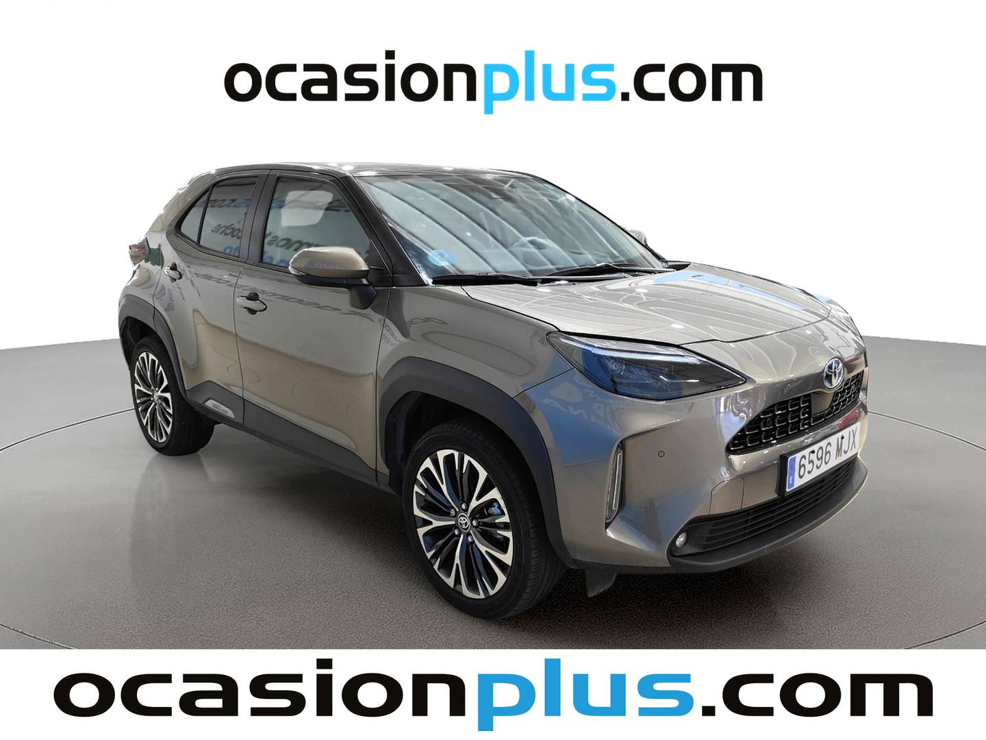 Foto delantera Toyota Yaris Cross Toyota Yaris Cross 120H Style (116 CV) derecha