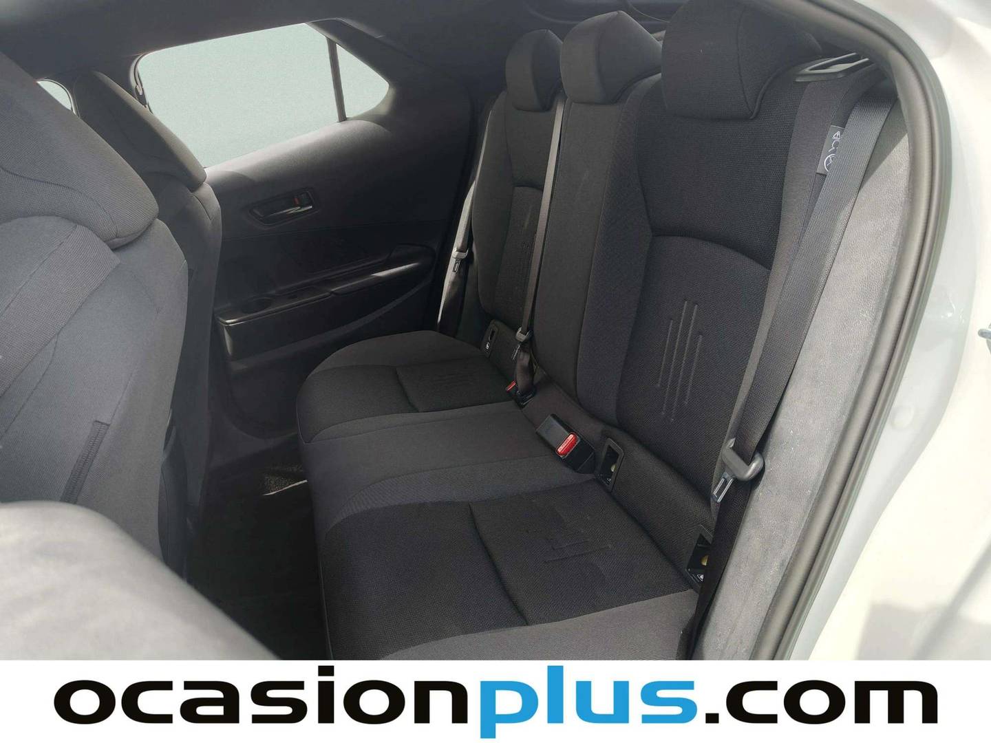 Foto asientos traseros Toyota C-HR Toyota C-HR 140H Advance (140 CV)