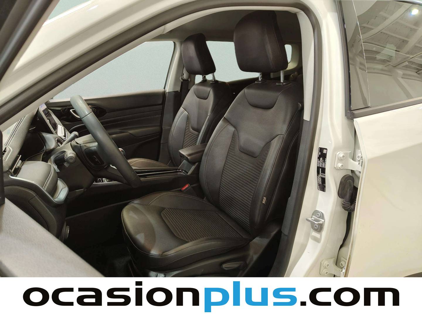 Foto asientos delanteros Jeep Compass Jeep Compass 1.3 Gse Limited 4x2 FWD (130 CV)