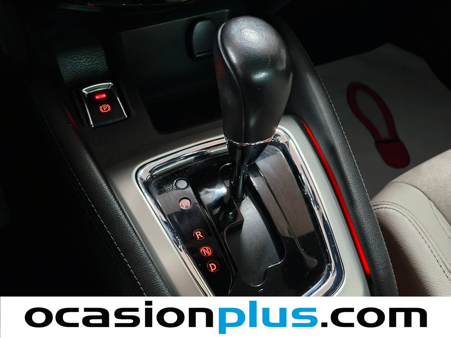 Foto Nissan QASHQAI Nissan Qashqai DIG-T 115 Tekna 4x2 Xtronic (115 CV)