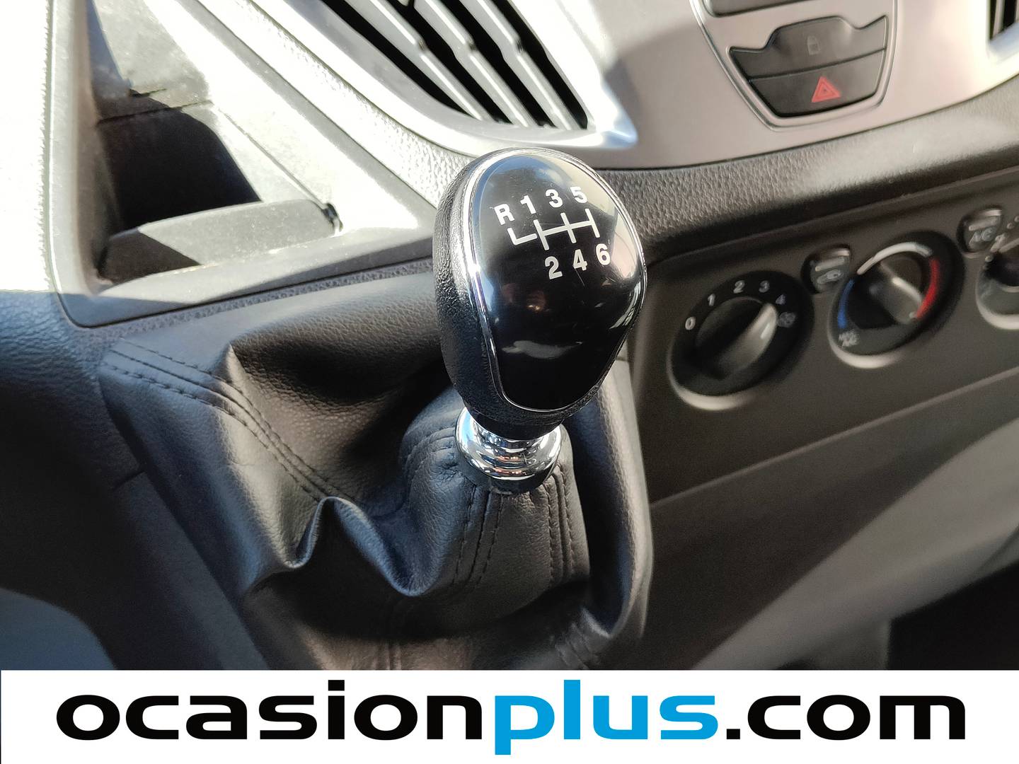 Foto Ford Transit Custom Ford Transit Custom Mixto 2.0 TDCI L1 310 Trend (130 CV) Camperizada 5 Plazas