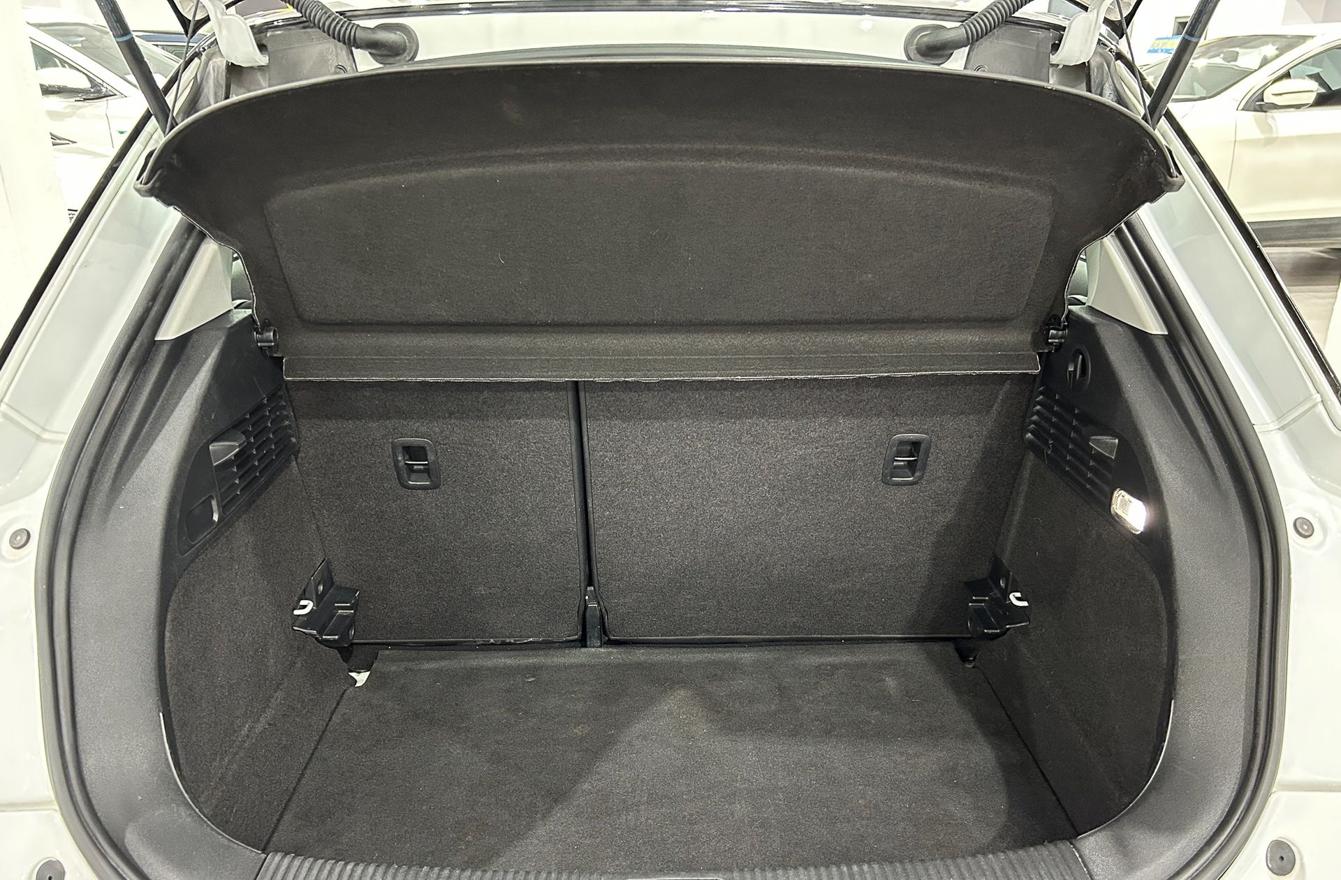 Audi A1 Sportback Adrenalin 1.6 TDI - foto 12