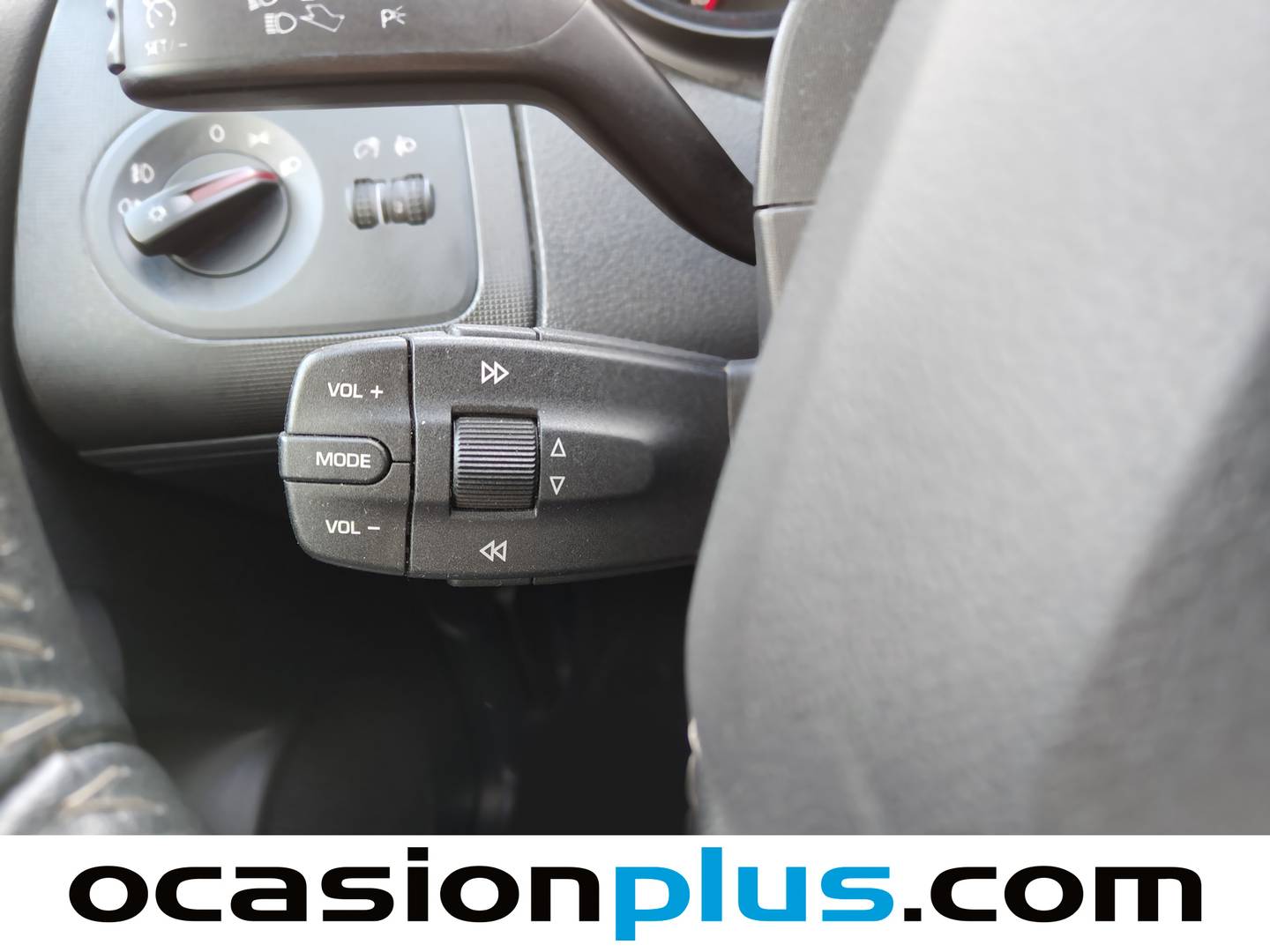 Acabados Seat Ibiza SEAT Ibiza 1.6 TDI Style (105 CV)