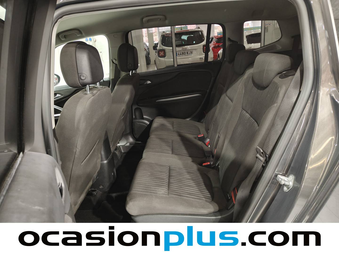 Foto asientos traseros Opel Zafira Tourer Opel Zafira Tourer 2.0 CDTi Selective (130 CV) 7 Plazas