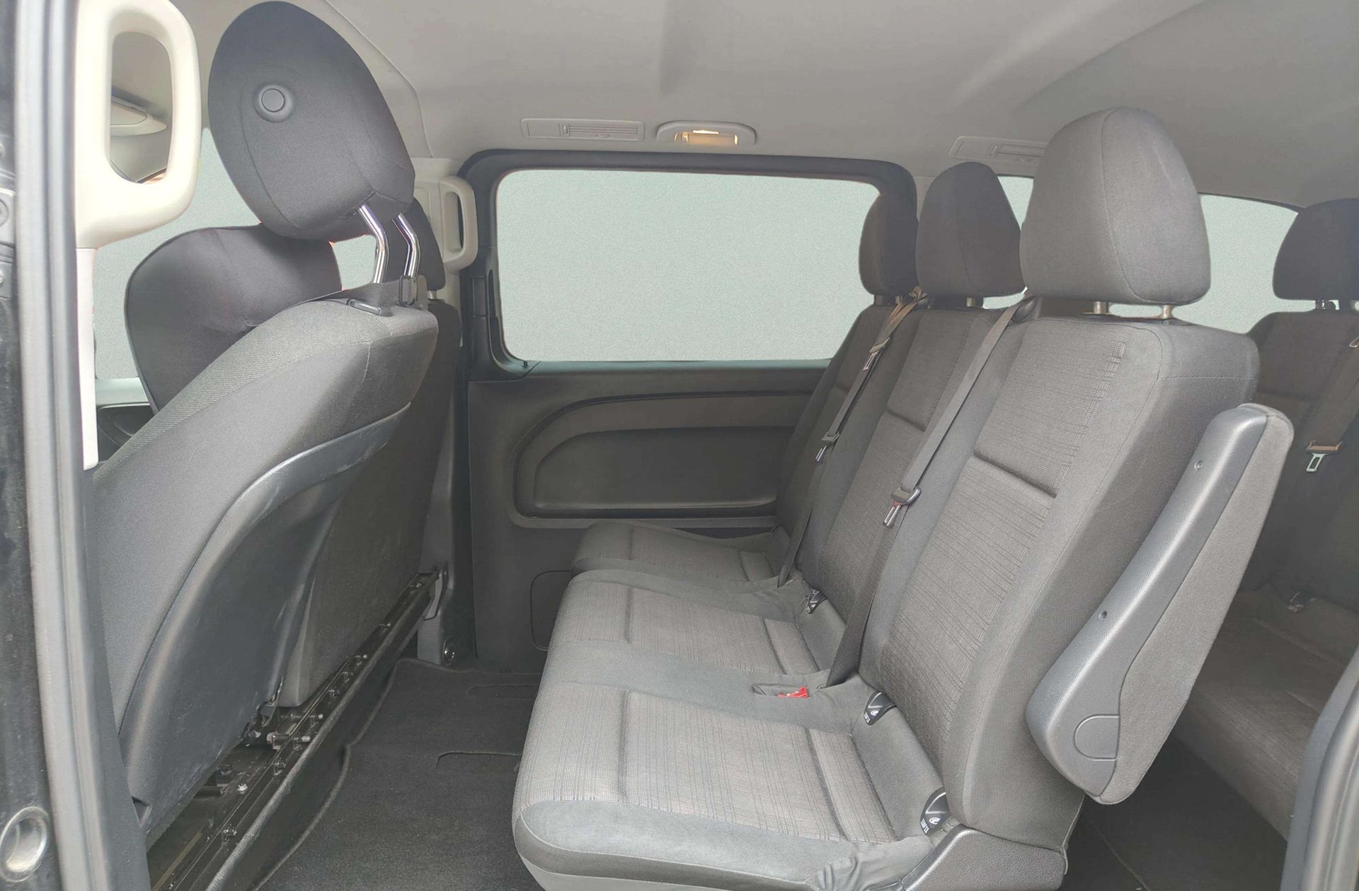Mercedes-Benz Vito 114 CDI Tourer Pro Larga 9 plazas - foto 11