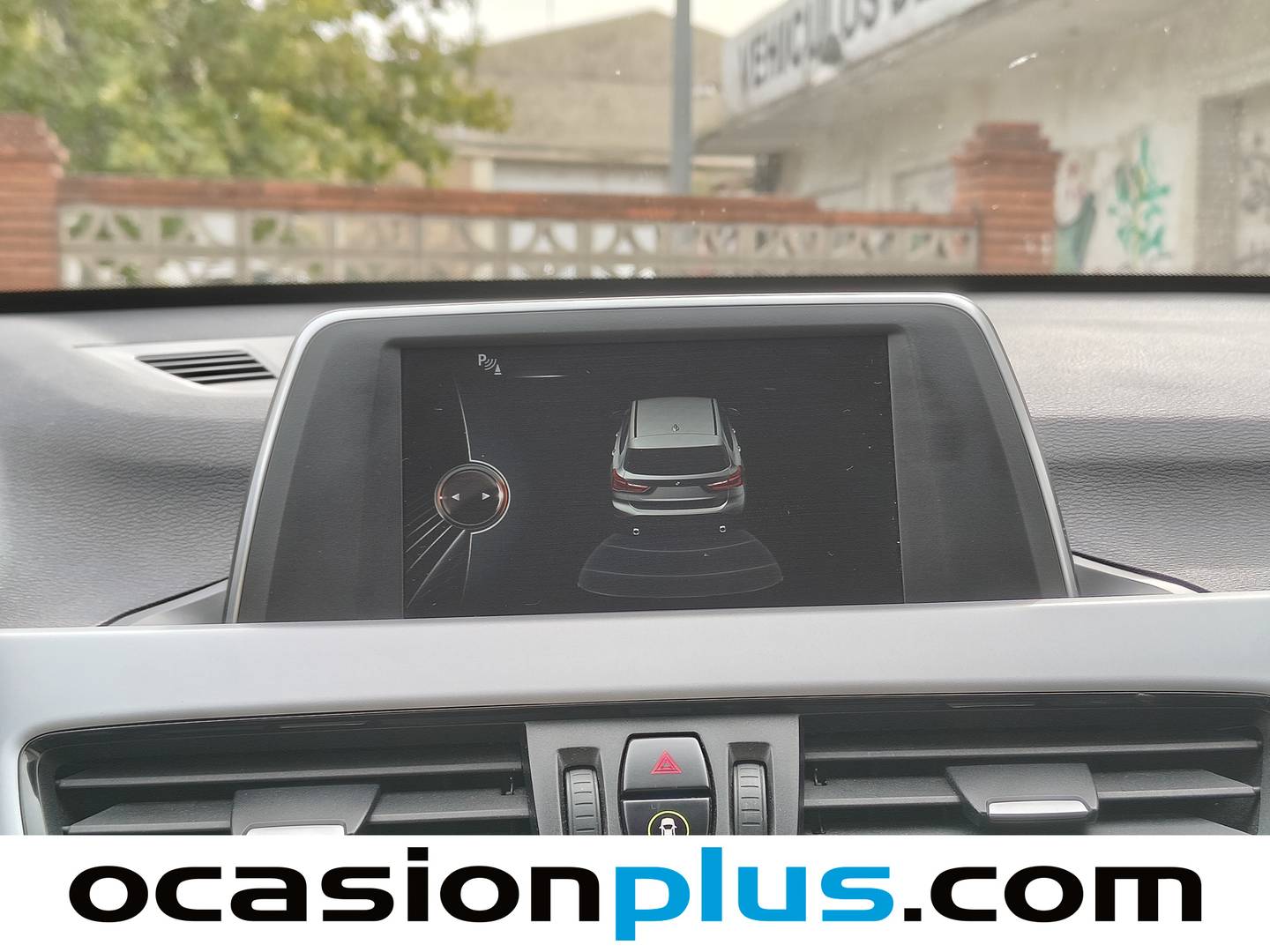 Foto BMW X1 BMW X1 sDrive18i  (136 CV)