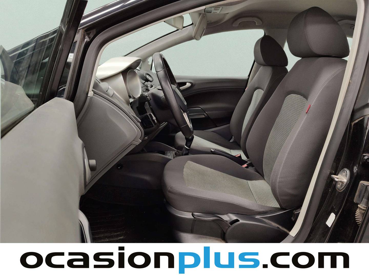 Foto asientos delanteros Seat Ibiza Seat Ibiza 1.4 16v Style (85 CV)