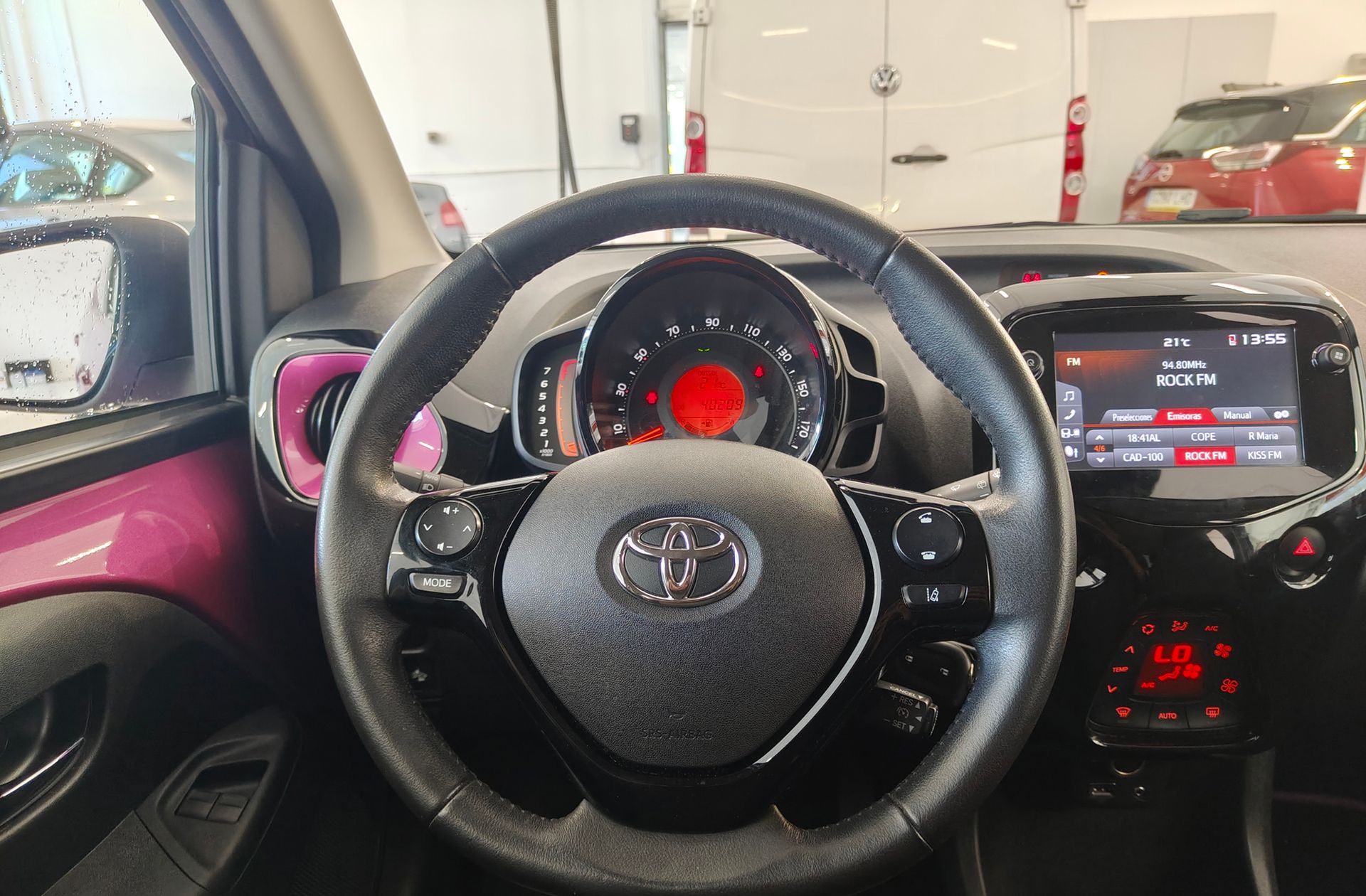 Toyota Aygo 1.0 VVT-i x-play business - foto 27