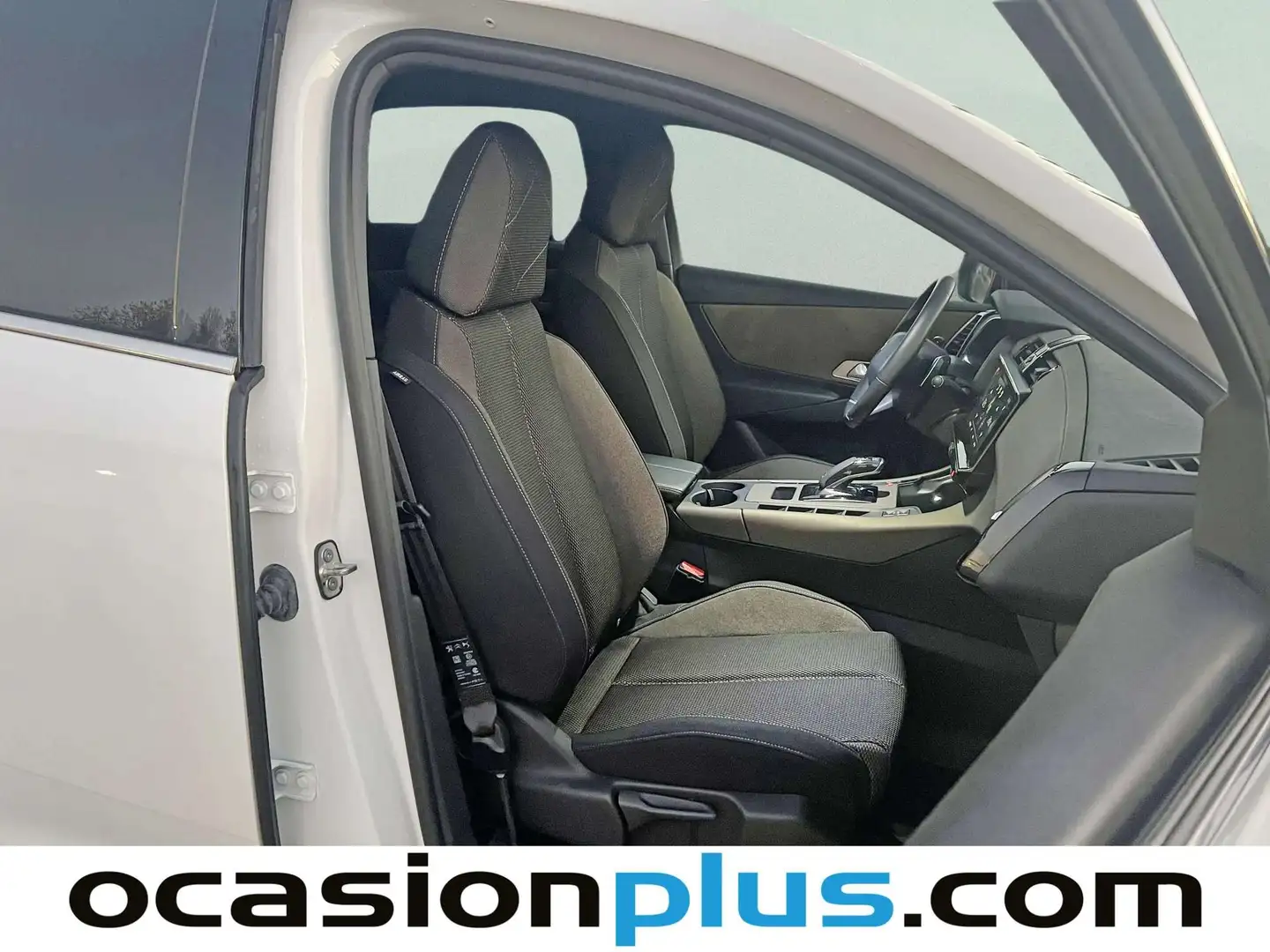 Foto DS DS 7 Crossback DS DS7 Crossback PureTech 130 Bastille+ AT (131 CV)