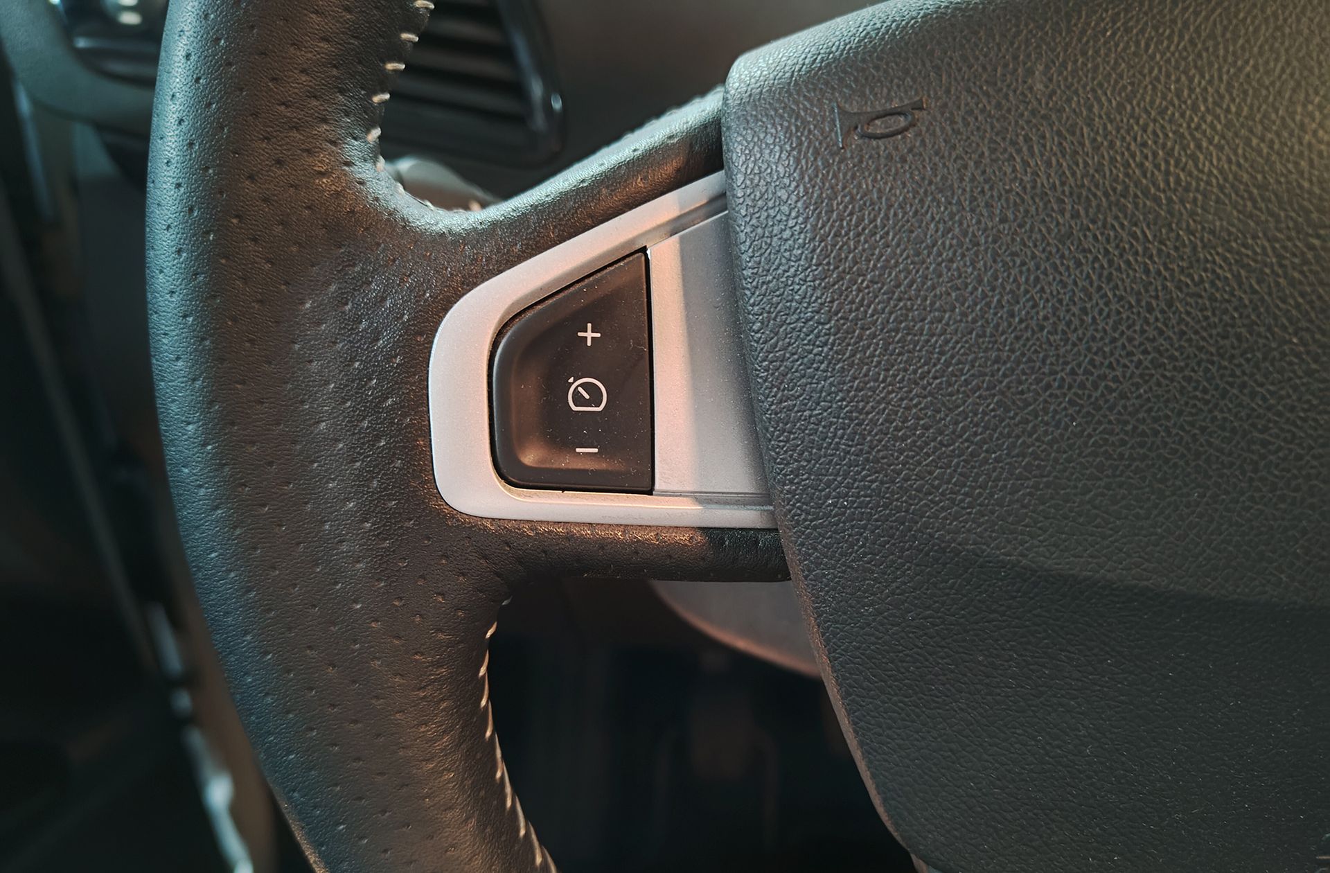 Renault Grand Scénic Bose Edition Energy dCi - foto 30