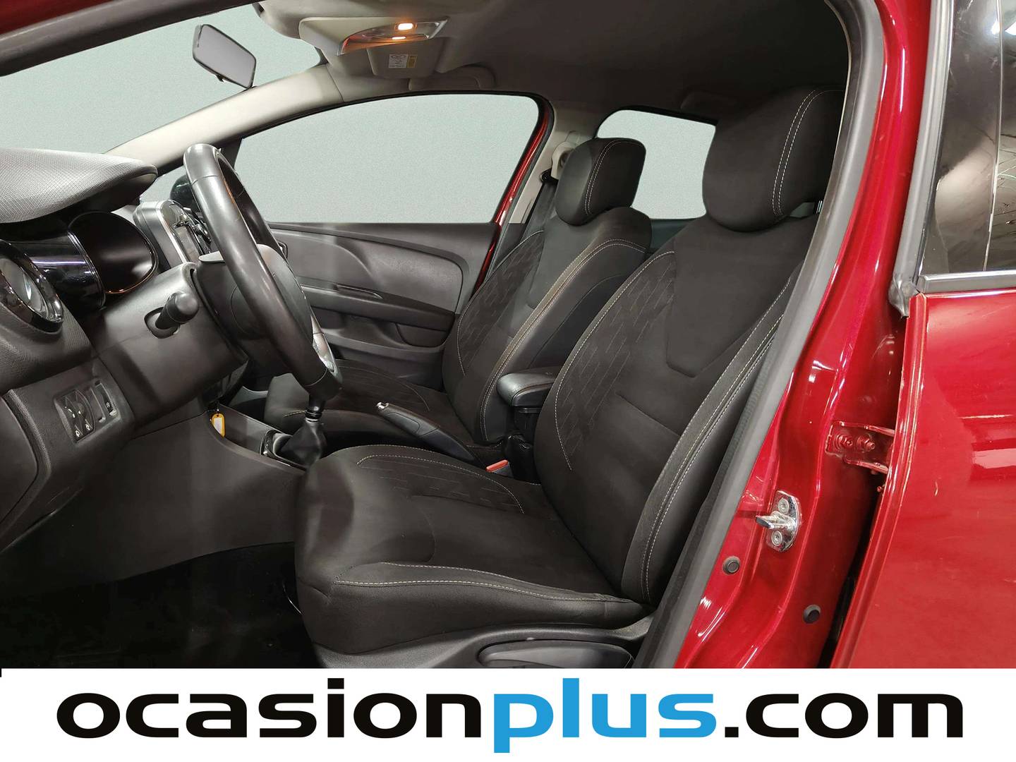 Foto asientos delanteros Renault Clio Renault Clio Limited dCi (75 CV)