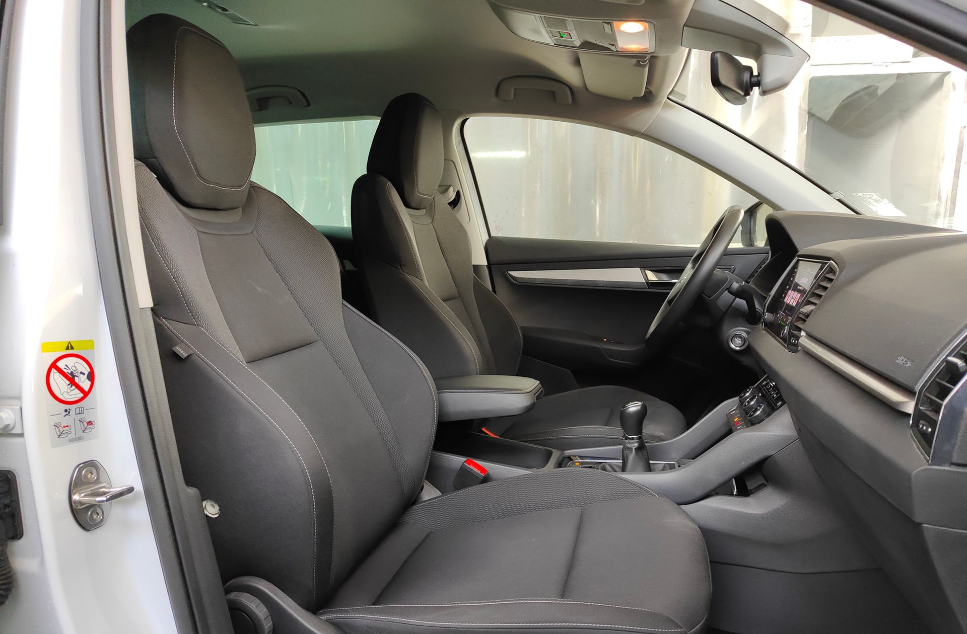 Škoda Karoq 2.0 TDI Selection - foto 20