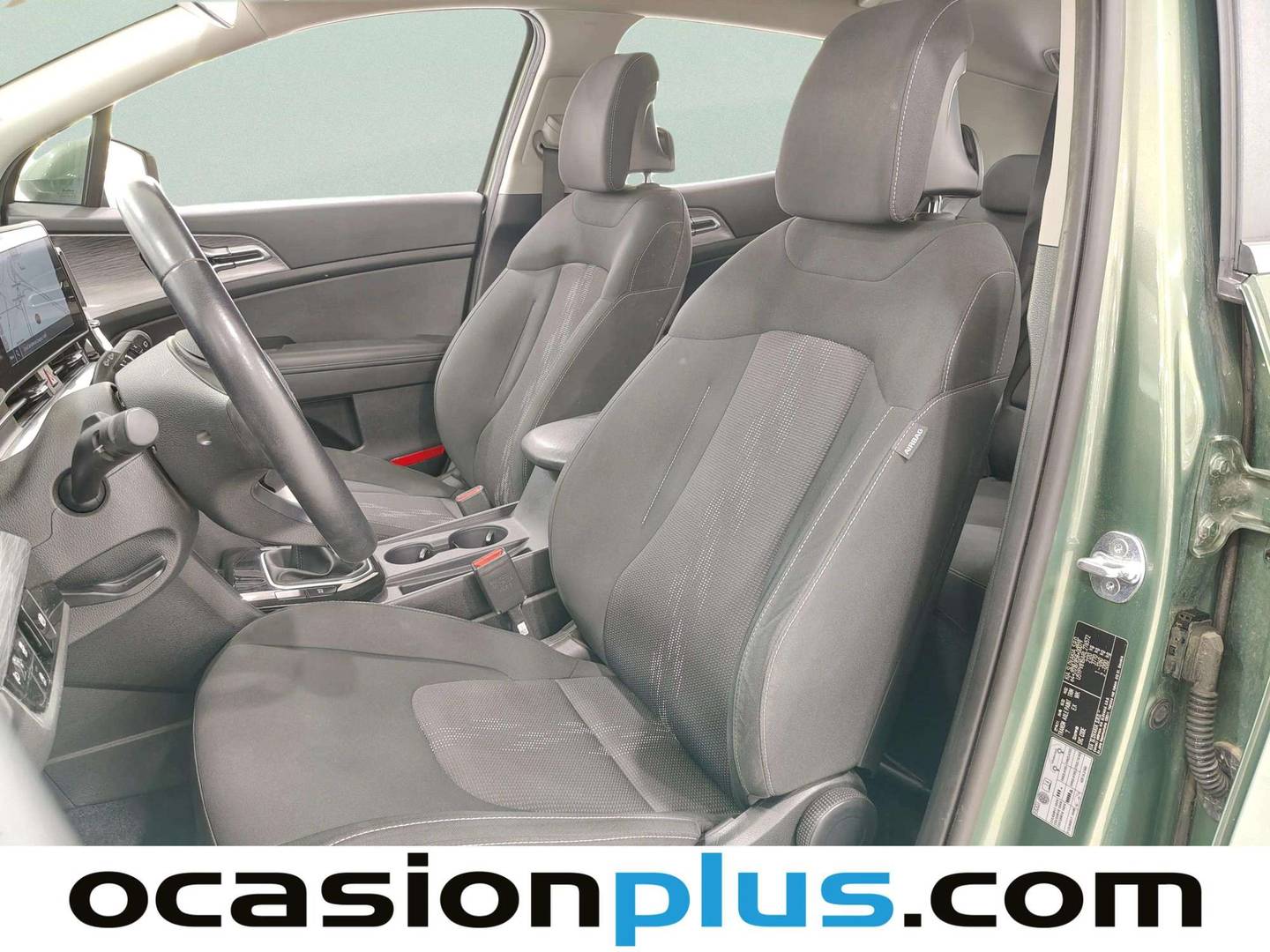 Foto asientos delanteros KIA Sportage KIA Sportage 1.6 T-GDi MHEV Drive 4x2 (150 CV)