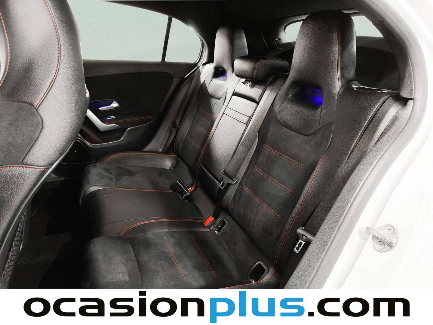 Foto asientos traseros Mercedes Clase A Mercedes-Benz Clase A 180 d Pack AMG (116 CV)