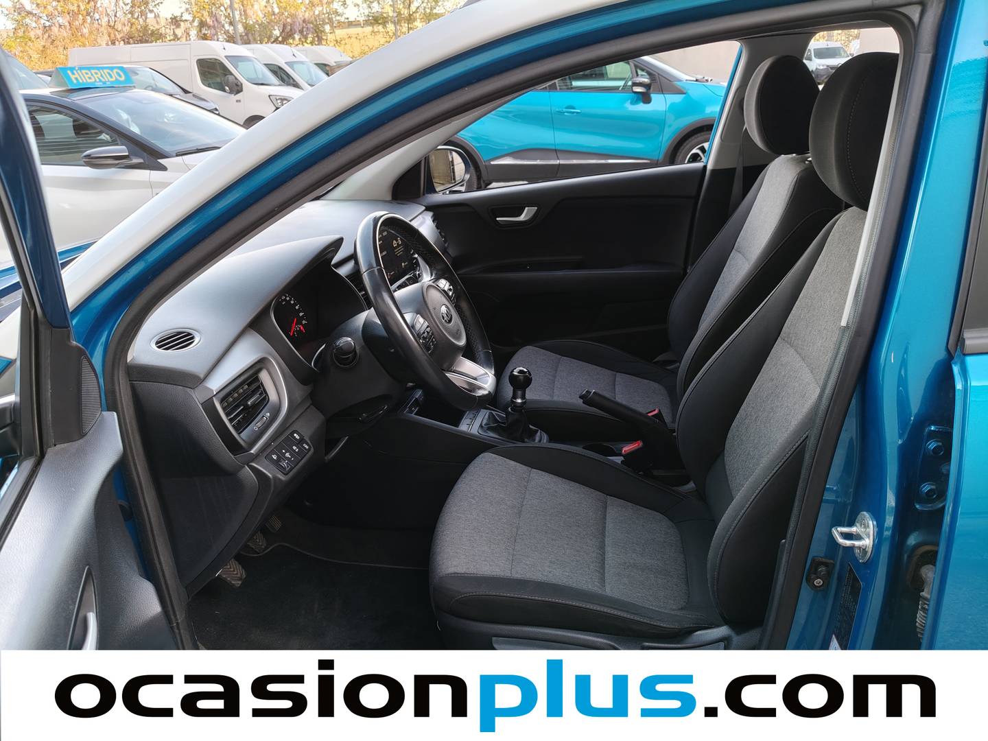 Foto asientos delanteros KIA Stonic Kia Stonic 1.2 DPi Concept (84 CV)