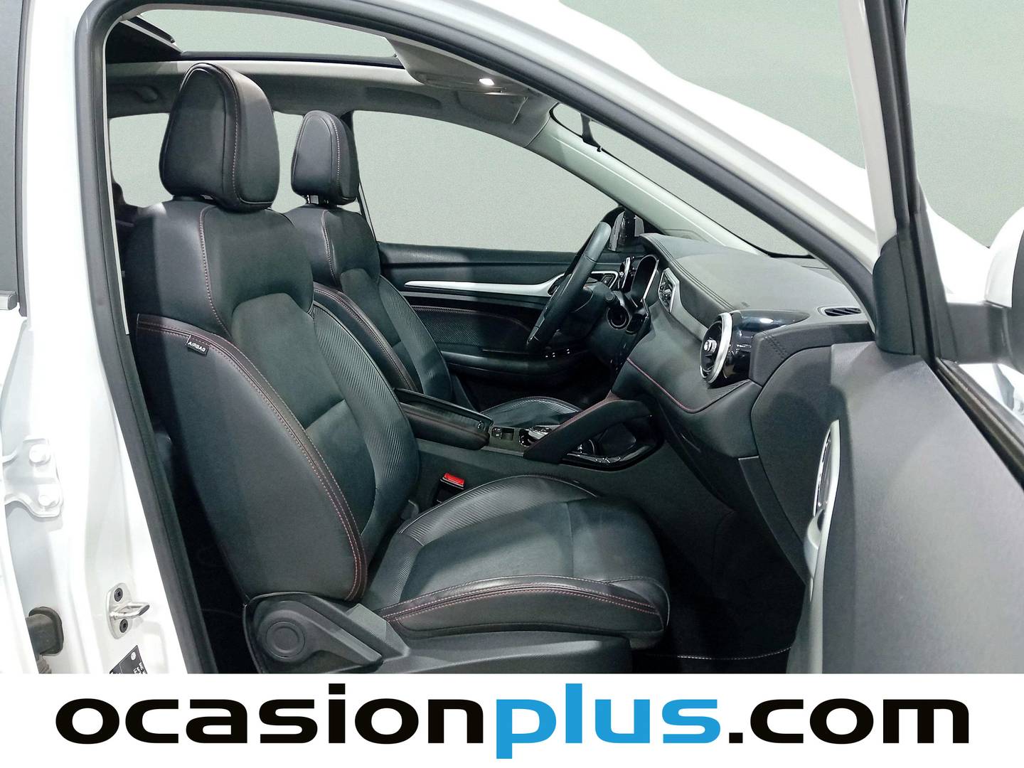 Foto MG ZS EV MG ZS 72KWH Luxury Long Range OBC (156 CV)