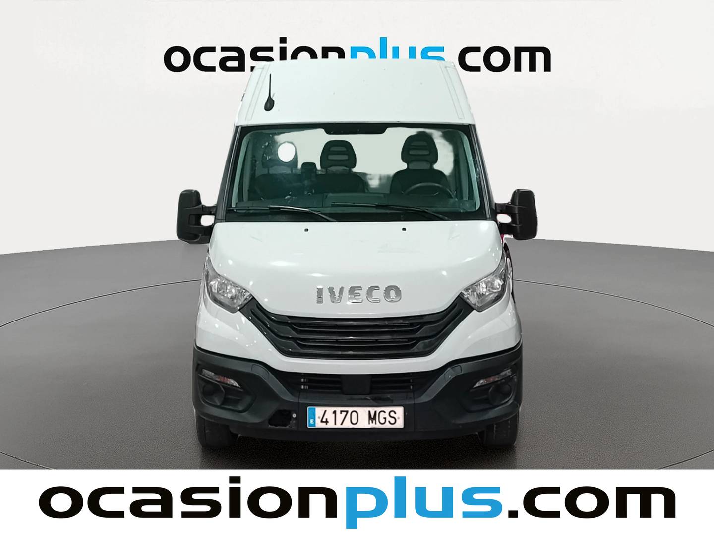 Foto Iveco Daily Iveco Daily Furgon 35S 16 V 3520L/H2 (156 CV) 3 Plazas