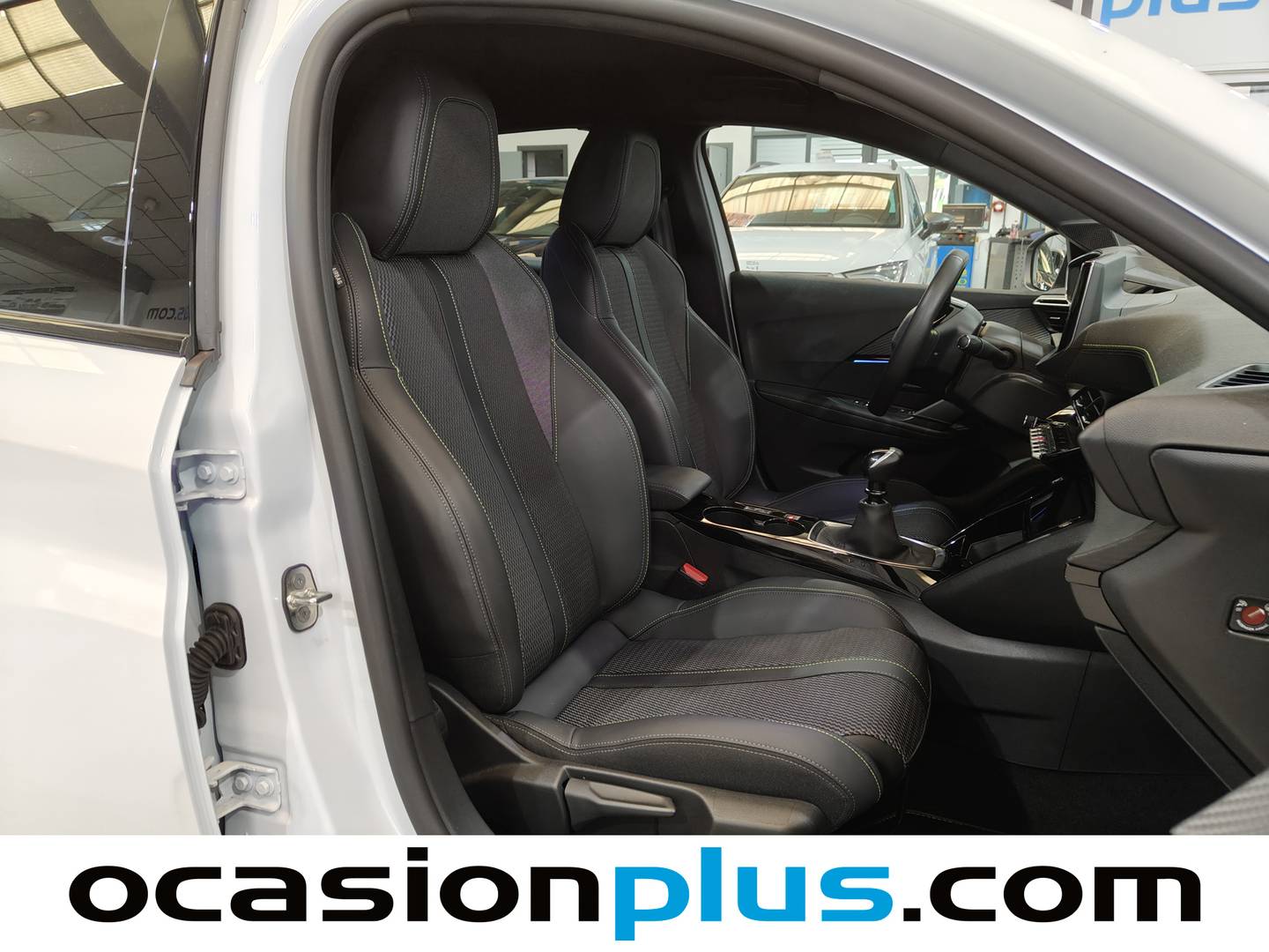 Foto Peugeot 208 Peugeot 208 PureTech 100 GT (100 CV)