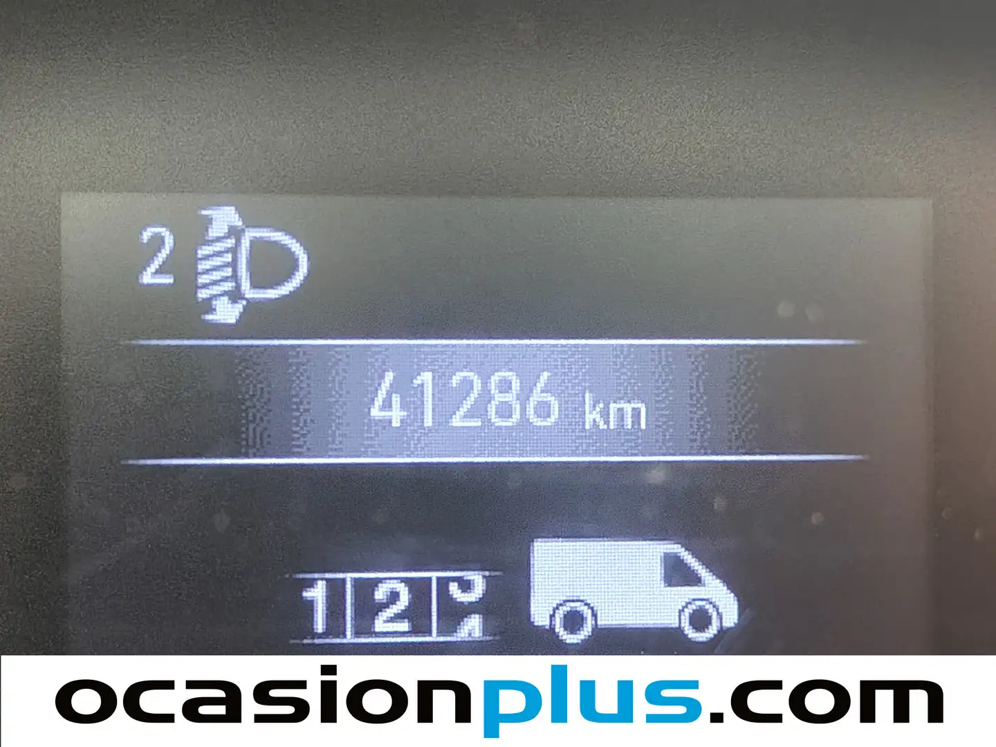 Foto Peugeot Boxer PEUGEOT Boxer 3.3 L2 H2 BHDI (120CV)