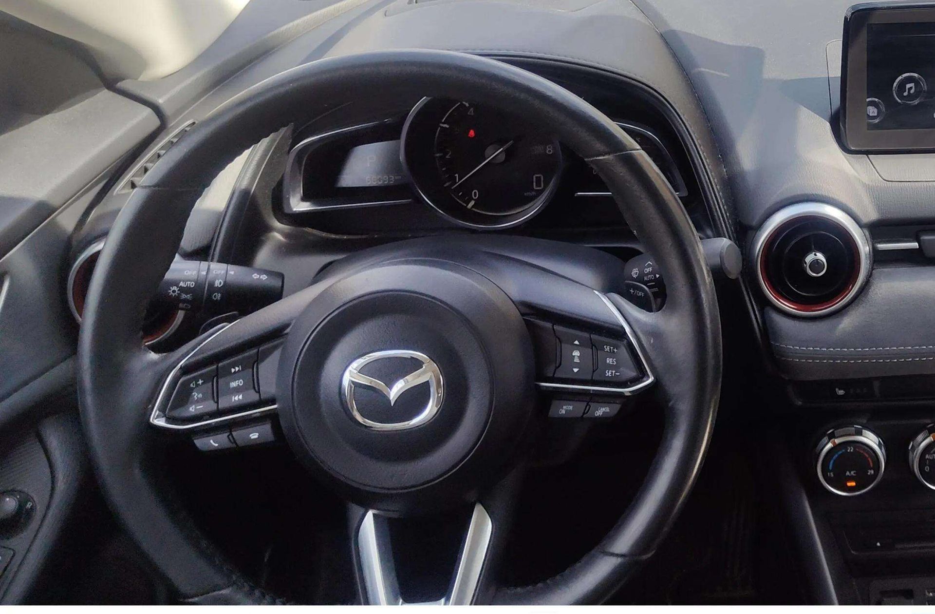 Mazda CX-3 2.0 G Zenith White 2WD - foto 25