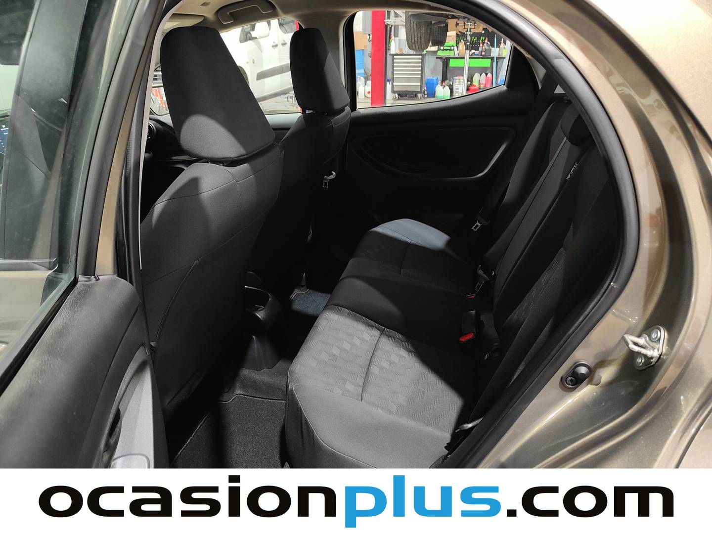 Foto asientos traseros Toyota Yaris Toyota Yaris 1.5 S-Edition (125 CV)
