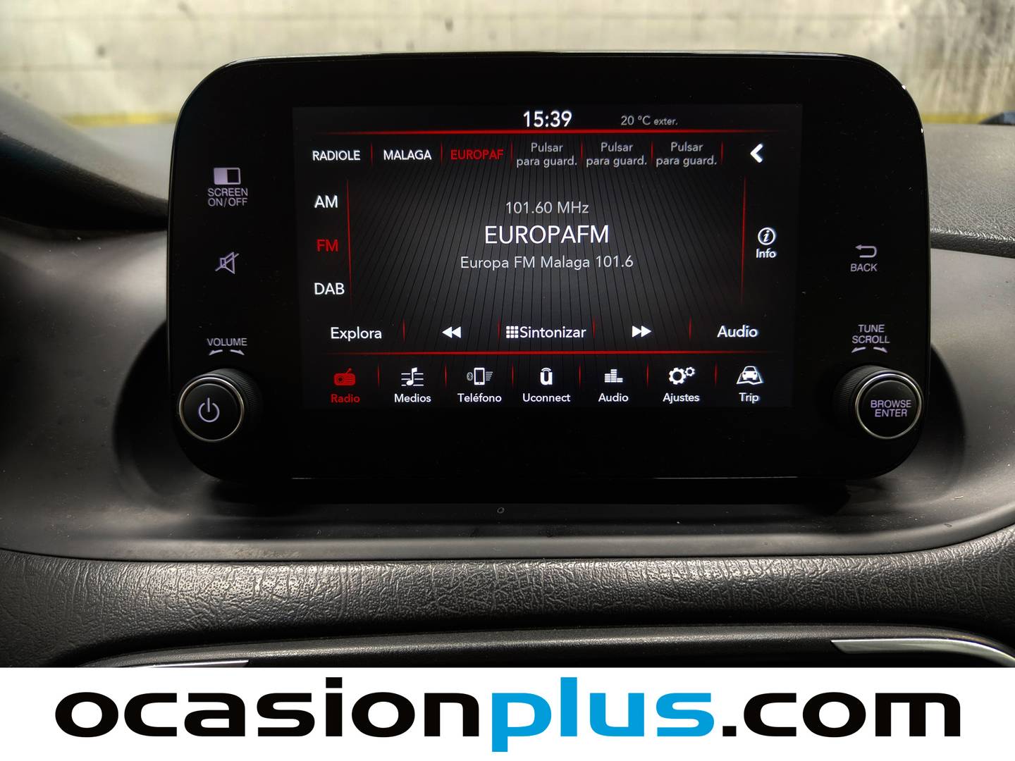 Equipamiento del Fiat Tipo Fiat Tipo 1.5 Hybrid Cross DCT (130 CV)