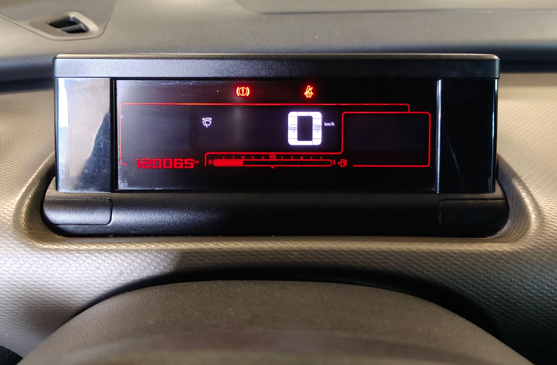 Citroën C4 Cactus PureTech 82 Feel Edition - foto 22